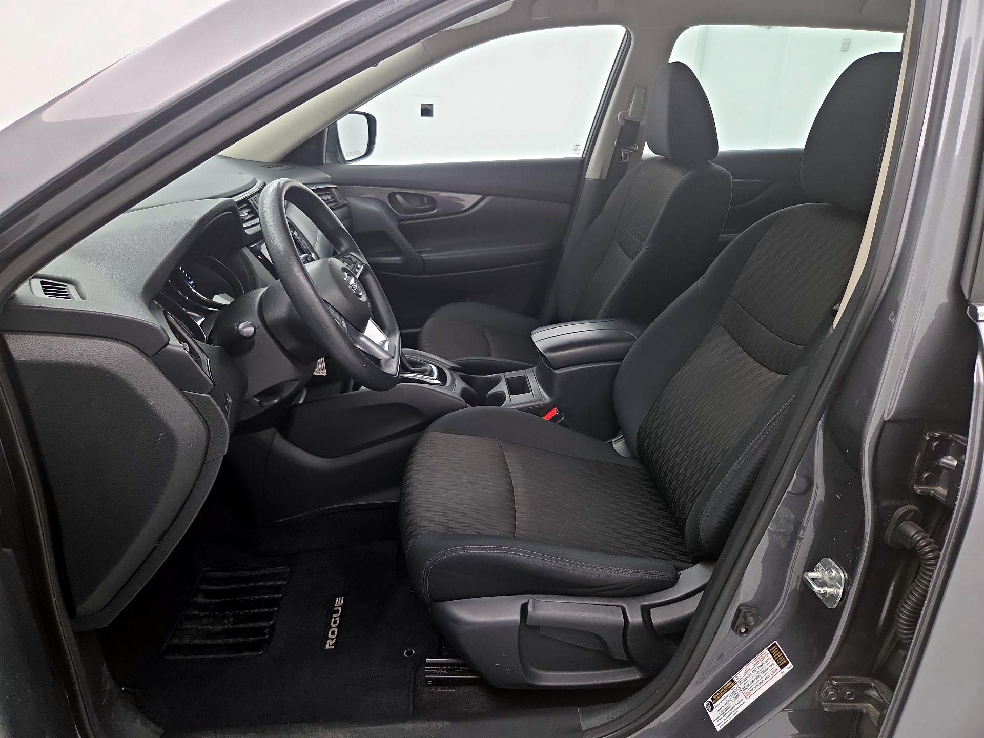 Thumbnail: 2019 Nissan Rogue - 11