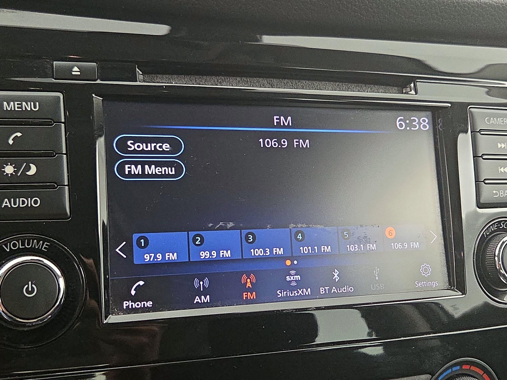 Thumbnail: 2019 Nissan Rogue - 15