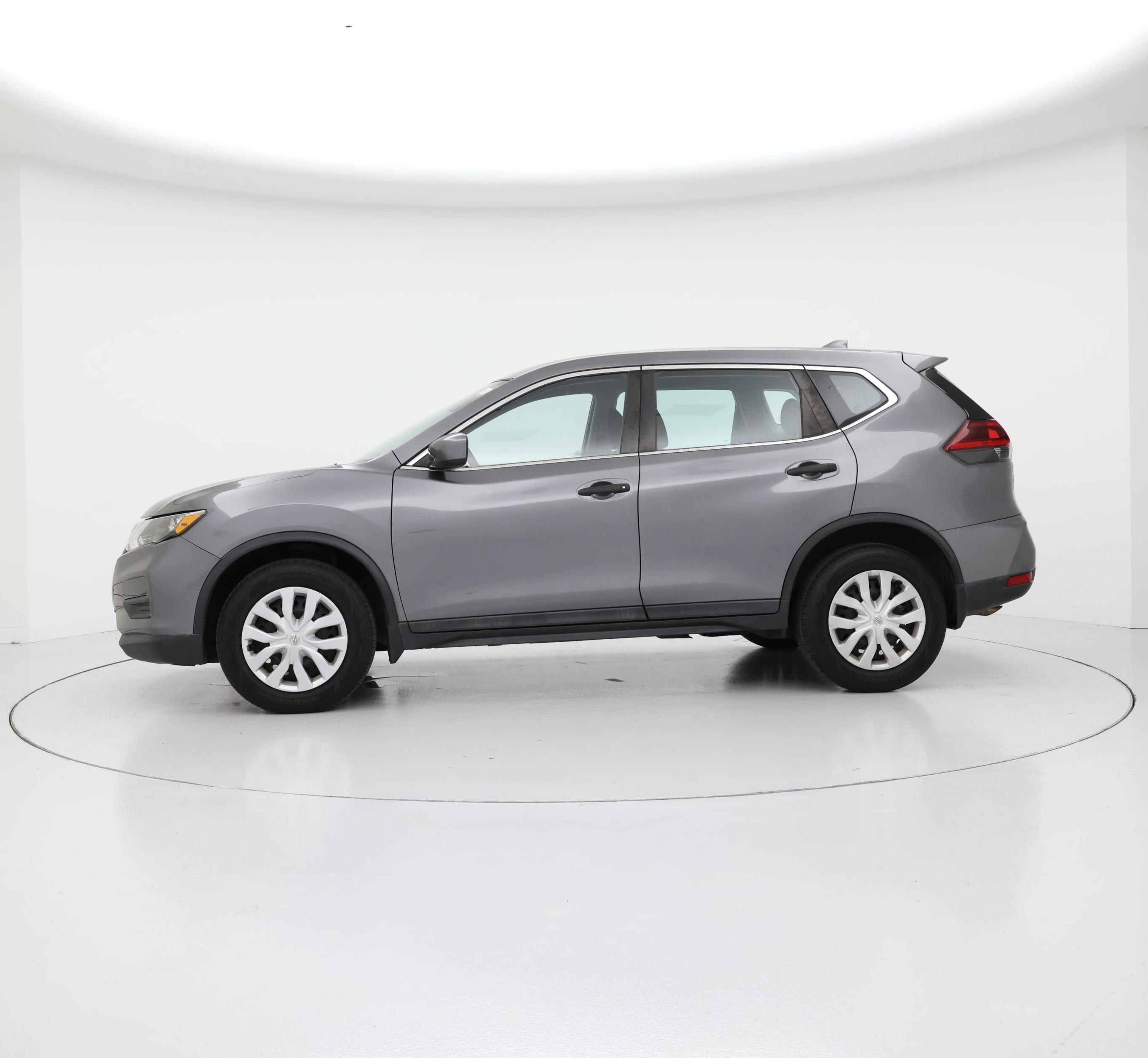 Thumbnail: 2019 Nissan Rogue - 3