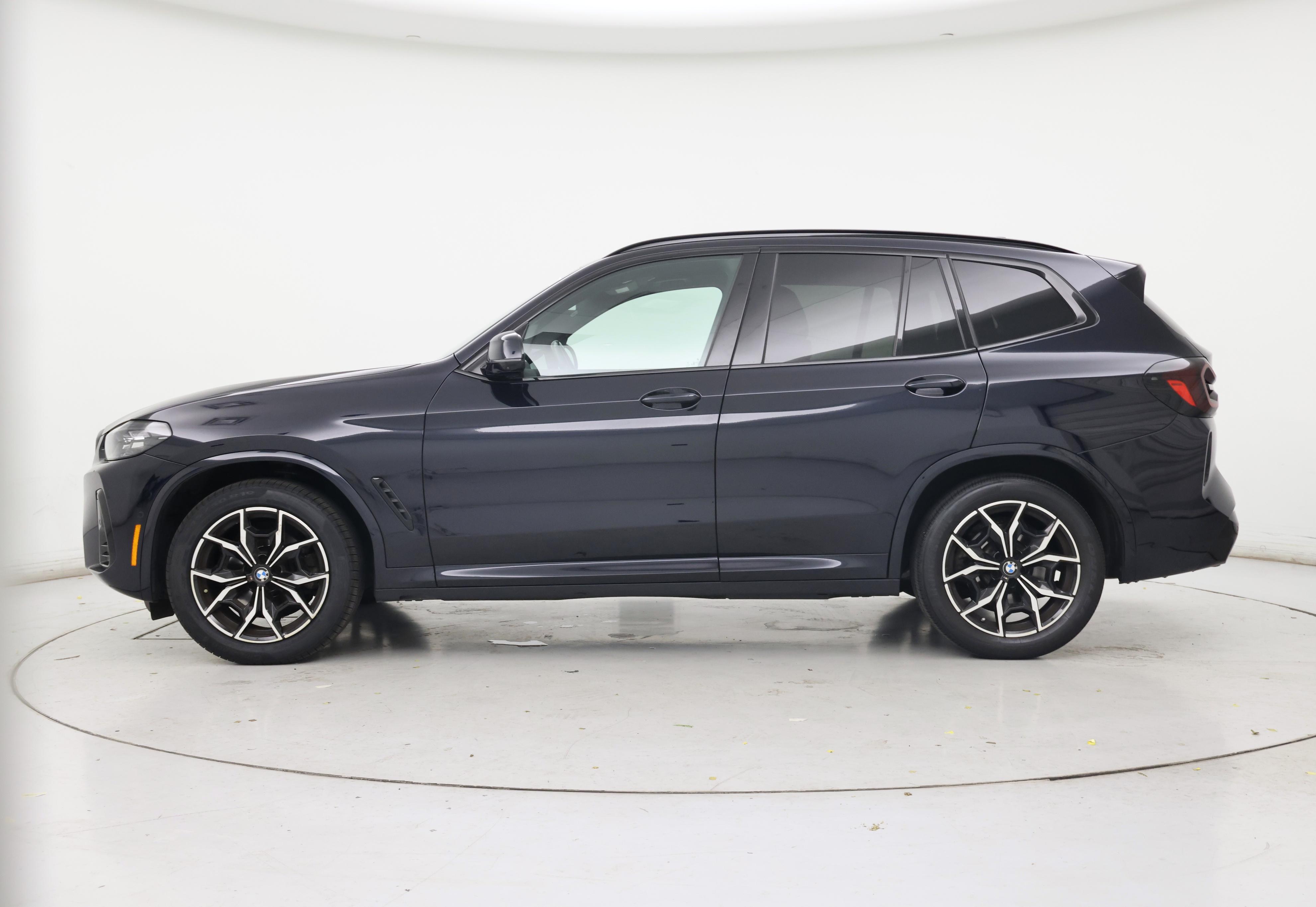 Thumbnail: 2023 BMW X3 - 3