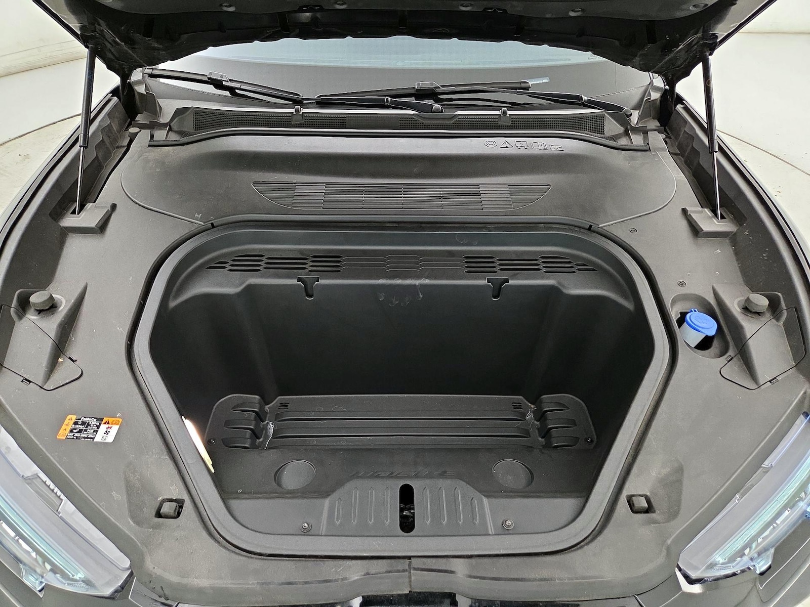 2023 Ford Mustang Mach-E Premium AWD - Photo 24