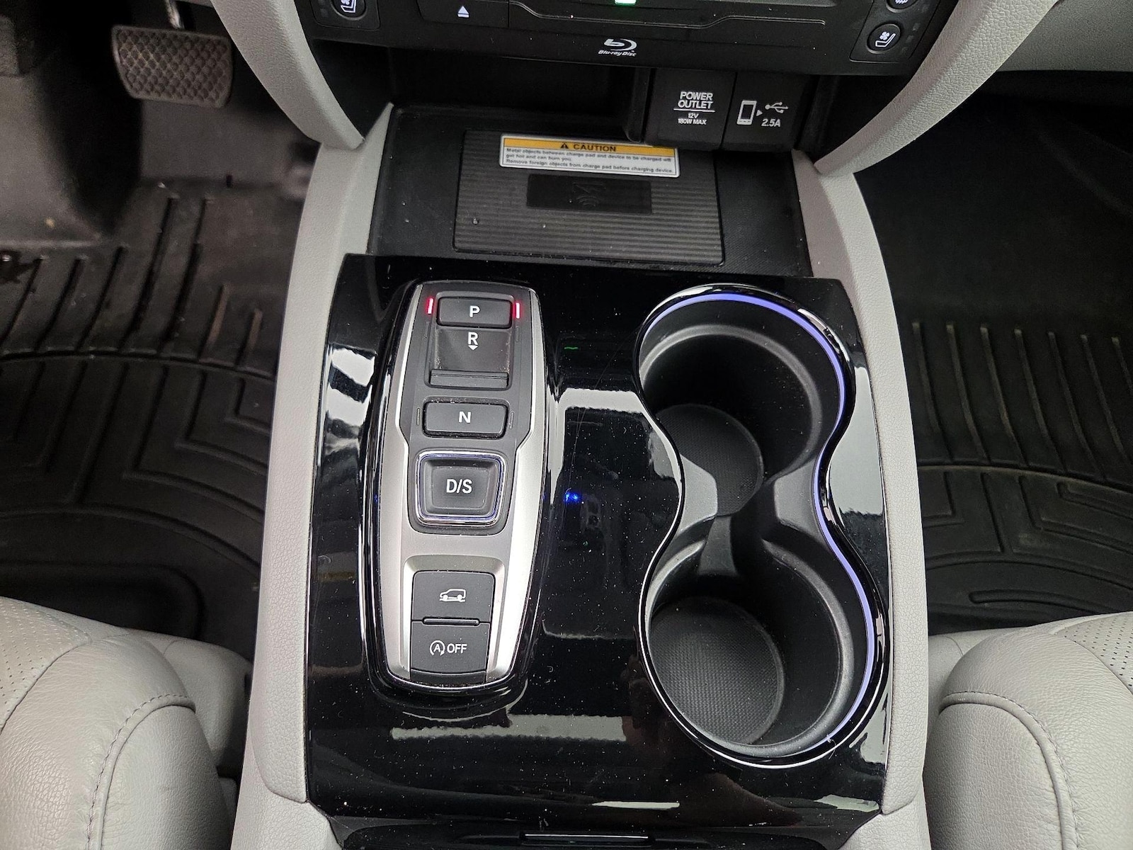 2021 Honda Pilot Elite - Photo 19