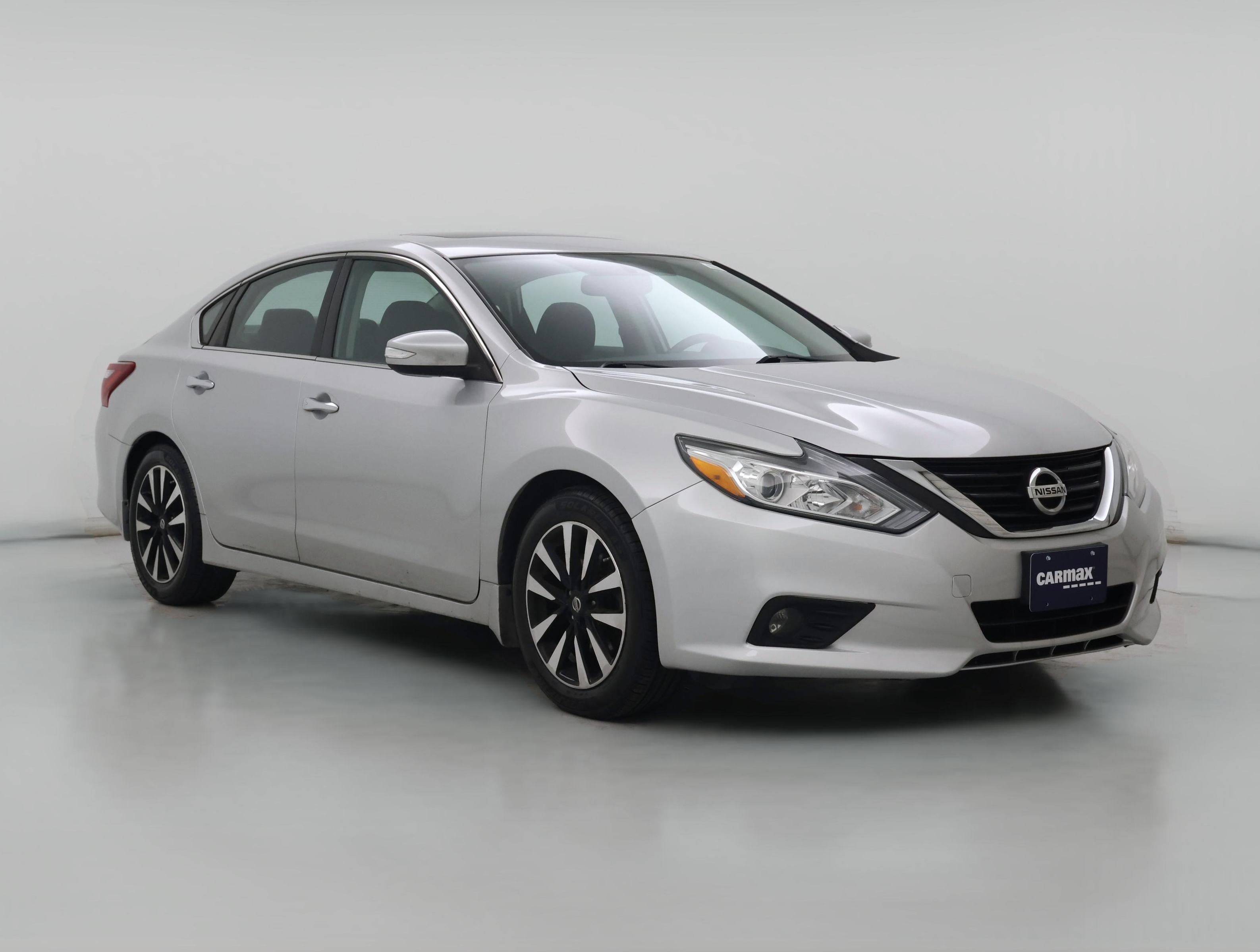 Thumbnail: 2018 Nissan Altima - 1