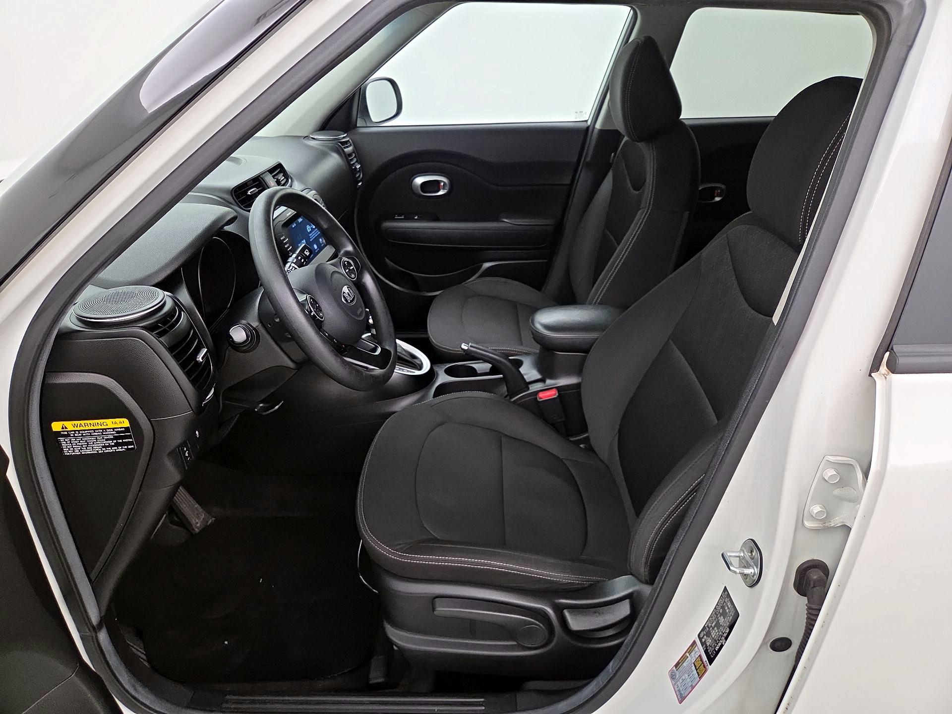 Thumbnail: 2019 Kia Soul - 11