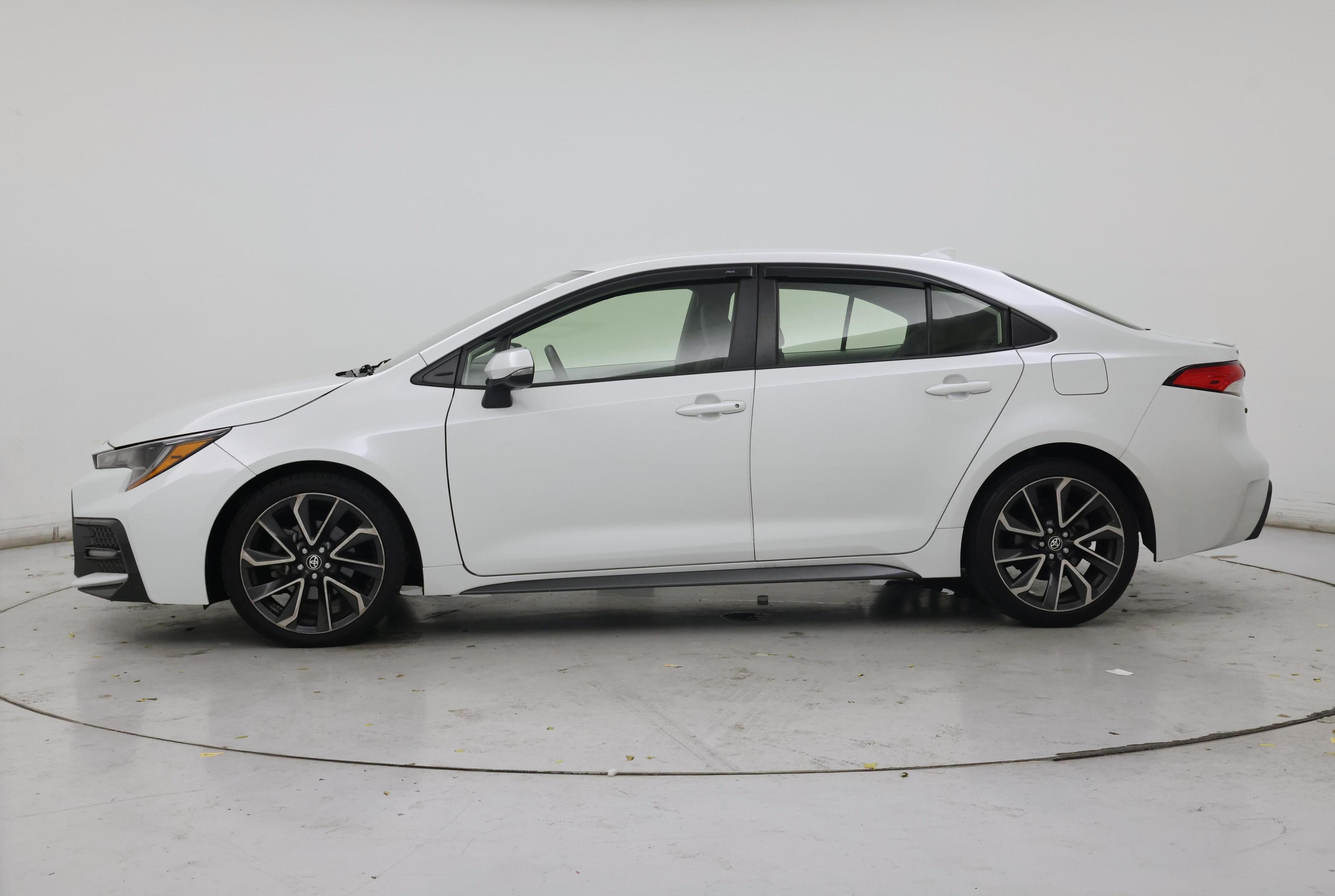 Thumbnail: 2022 Toyota Corolla - 3