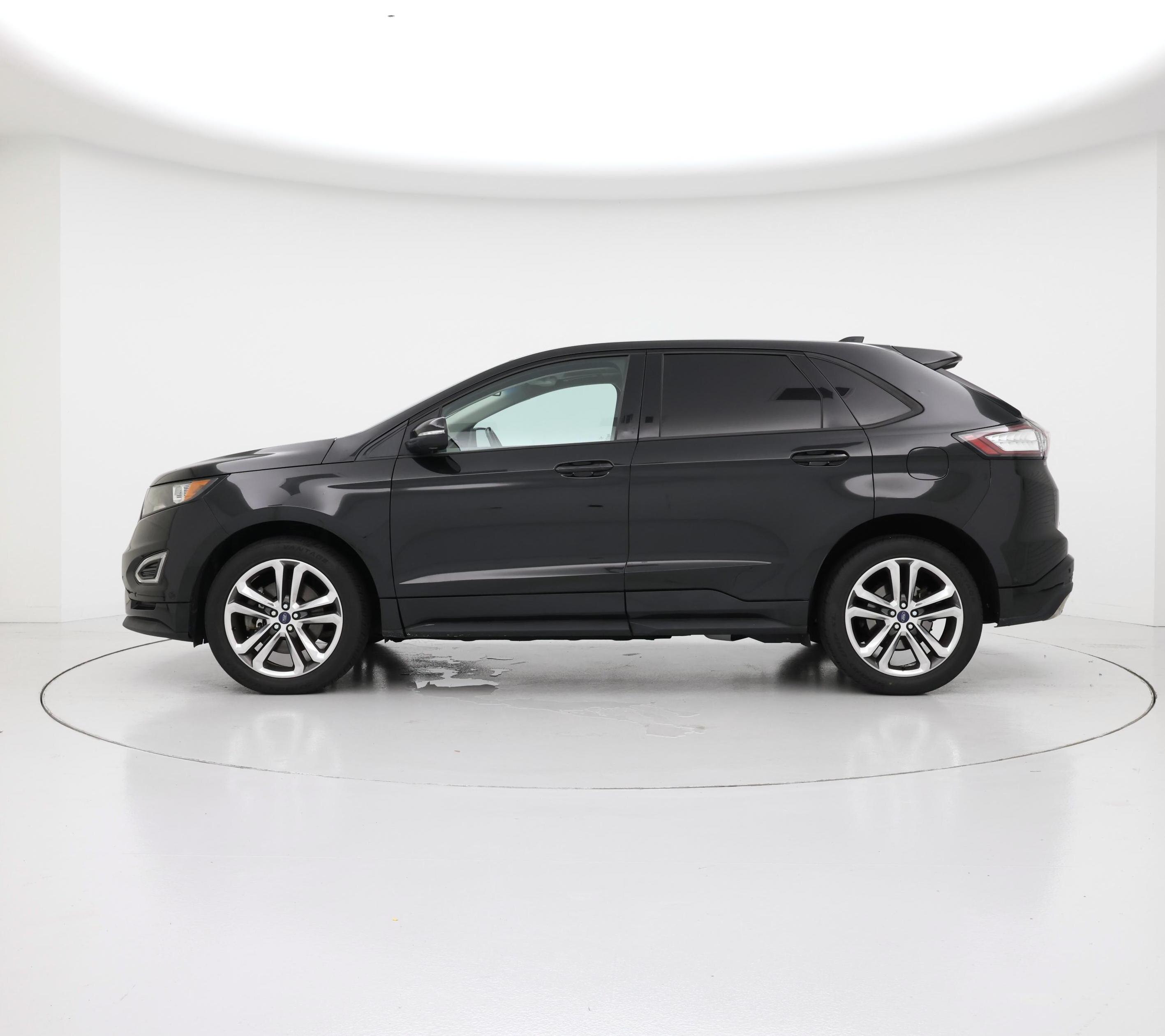 Thumbnail: 2015 Ford Edge - 3