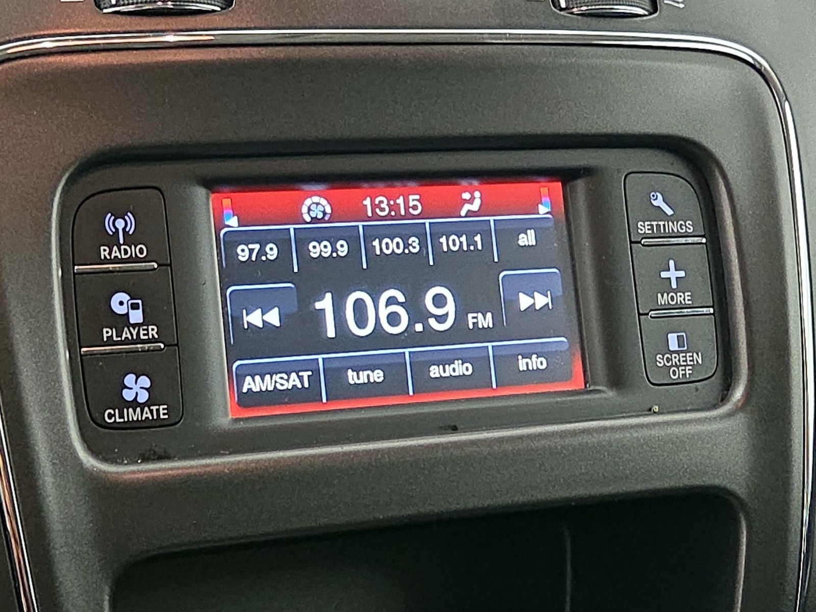 2020 Dodge Journey SE - Photo 16