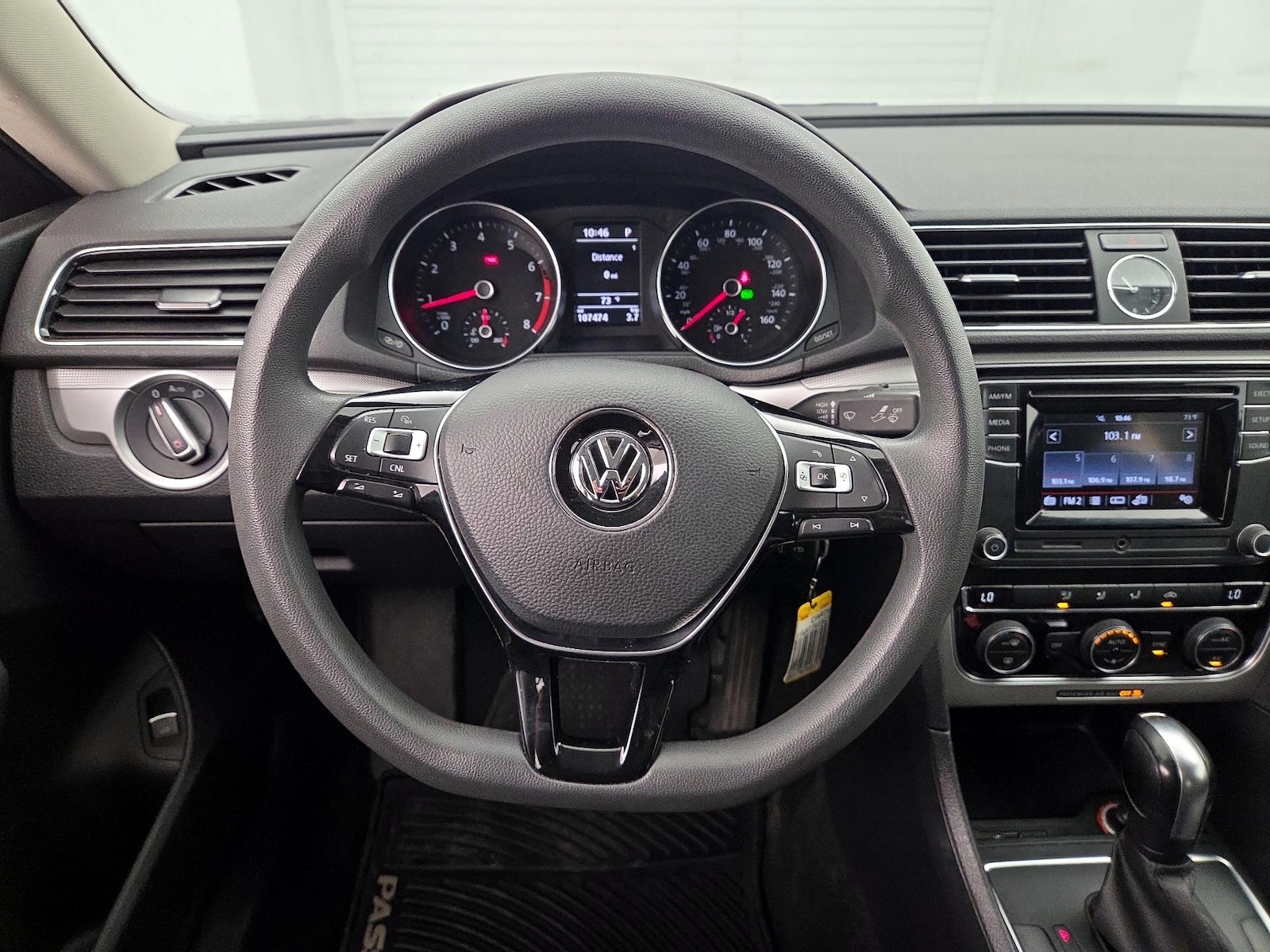 2016 Volkswagen Passat S - Photo 11