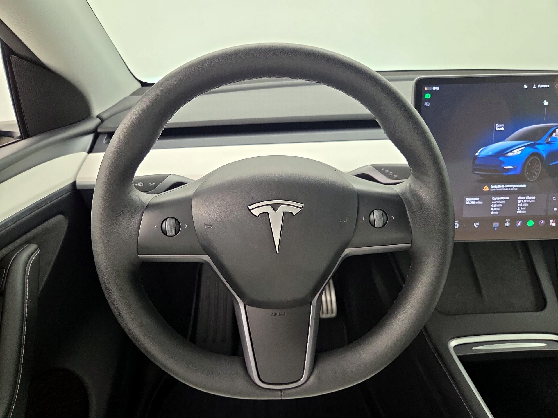 Thumbnail: 2024 Tesla Model Y - 10