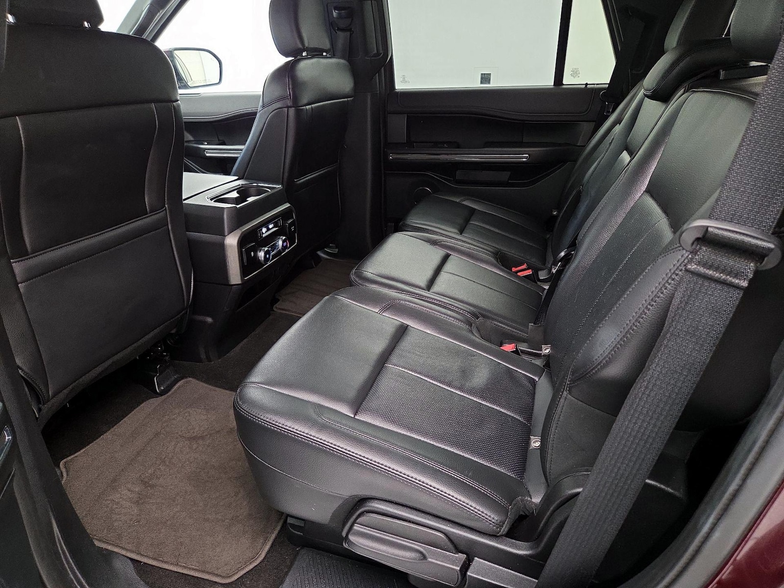2020 Ford Expedition XLT - Photo 21