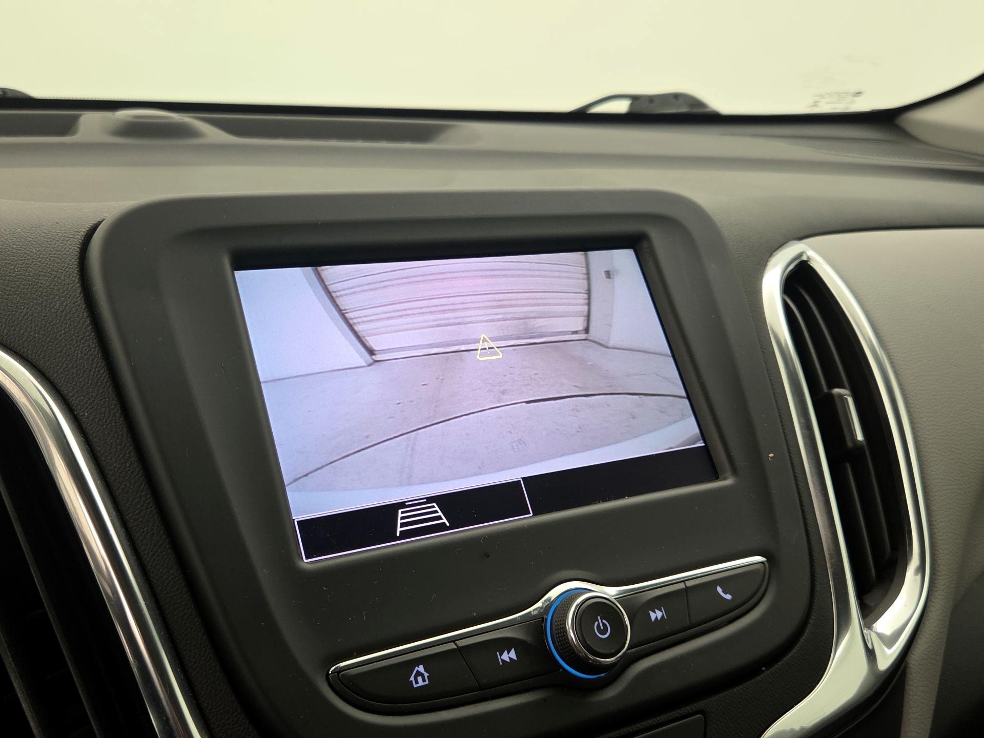 Thumbnail: 2022 Chevrolet Equinox - 14