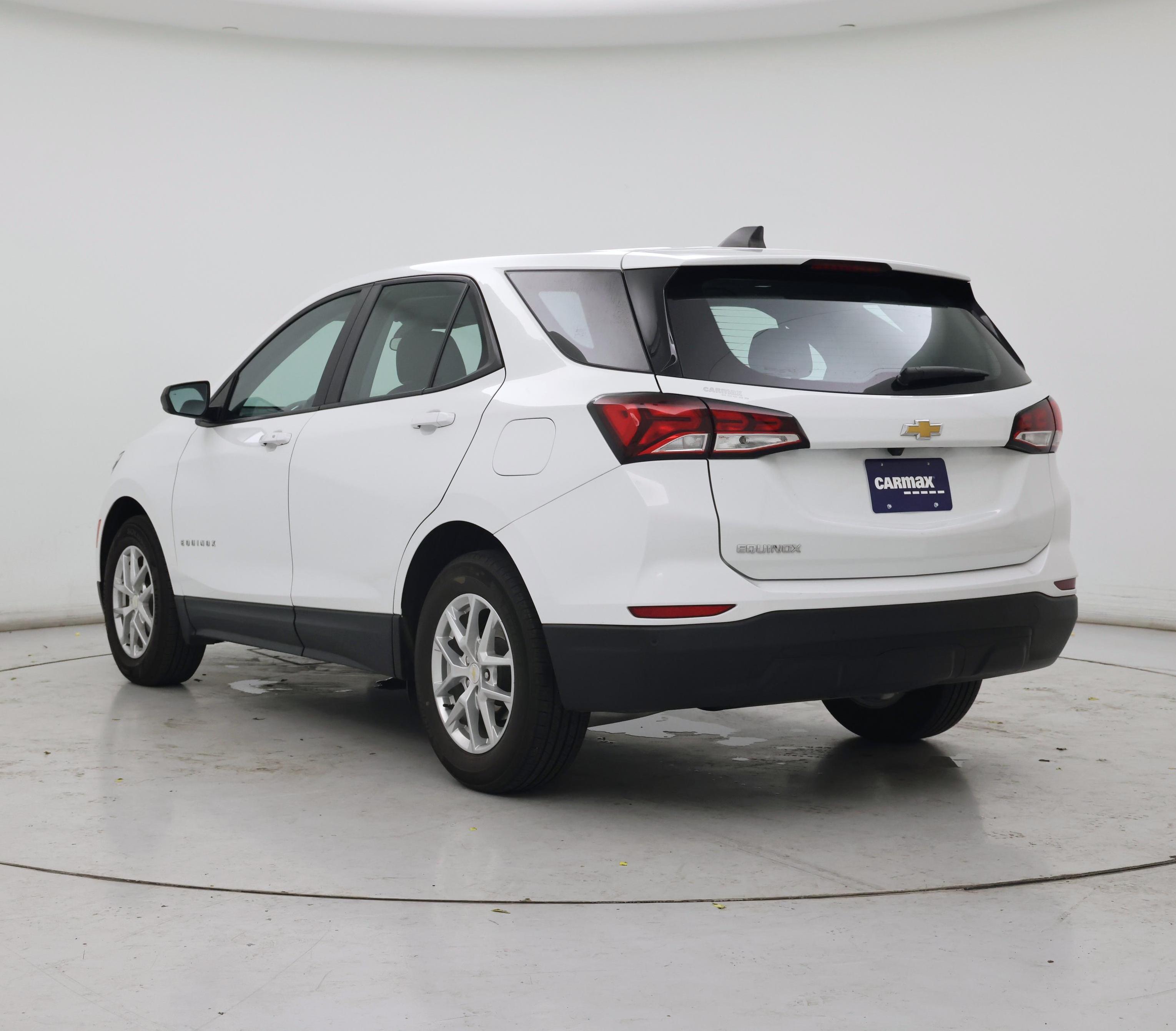 Thumbnail: 2022 Chevrolet Equinox - 2