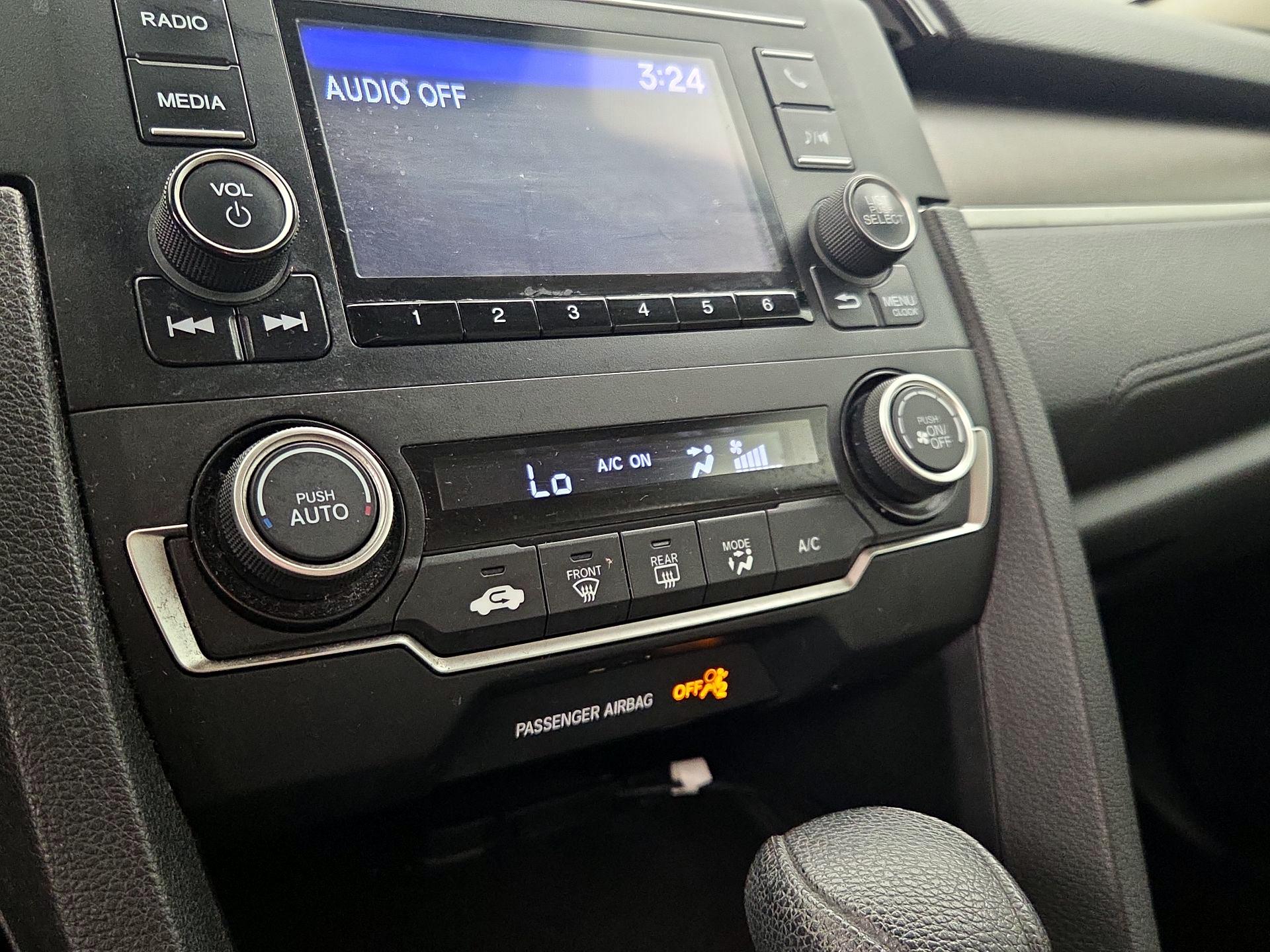 Thumbnail: 2019 Honda Civic - 16