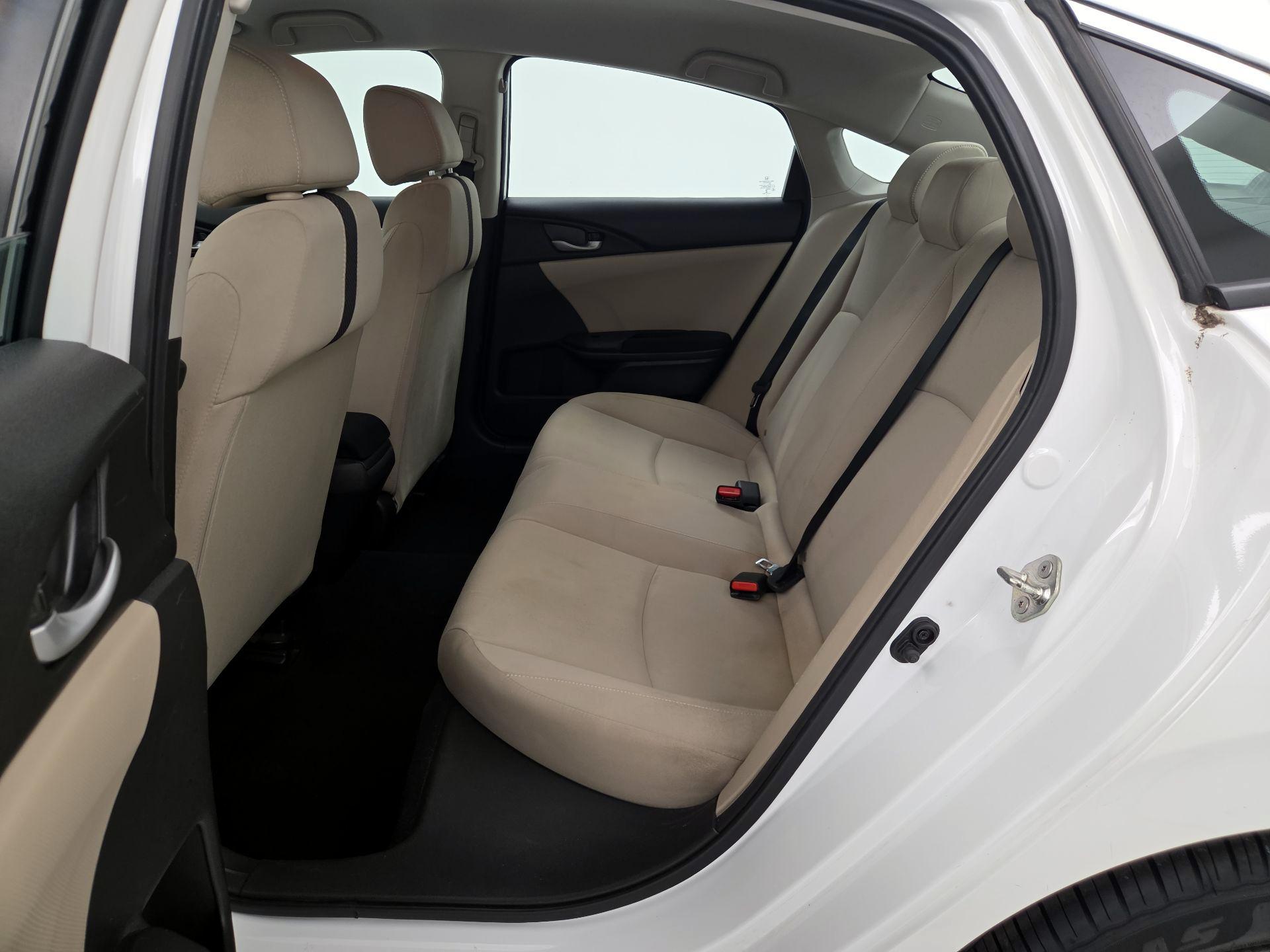 Thumbnail: 2019 Honda Civic - 19