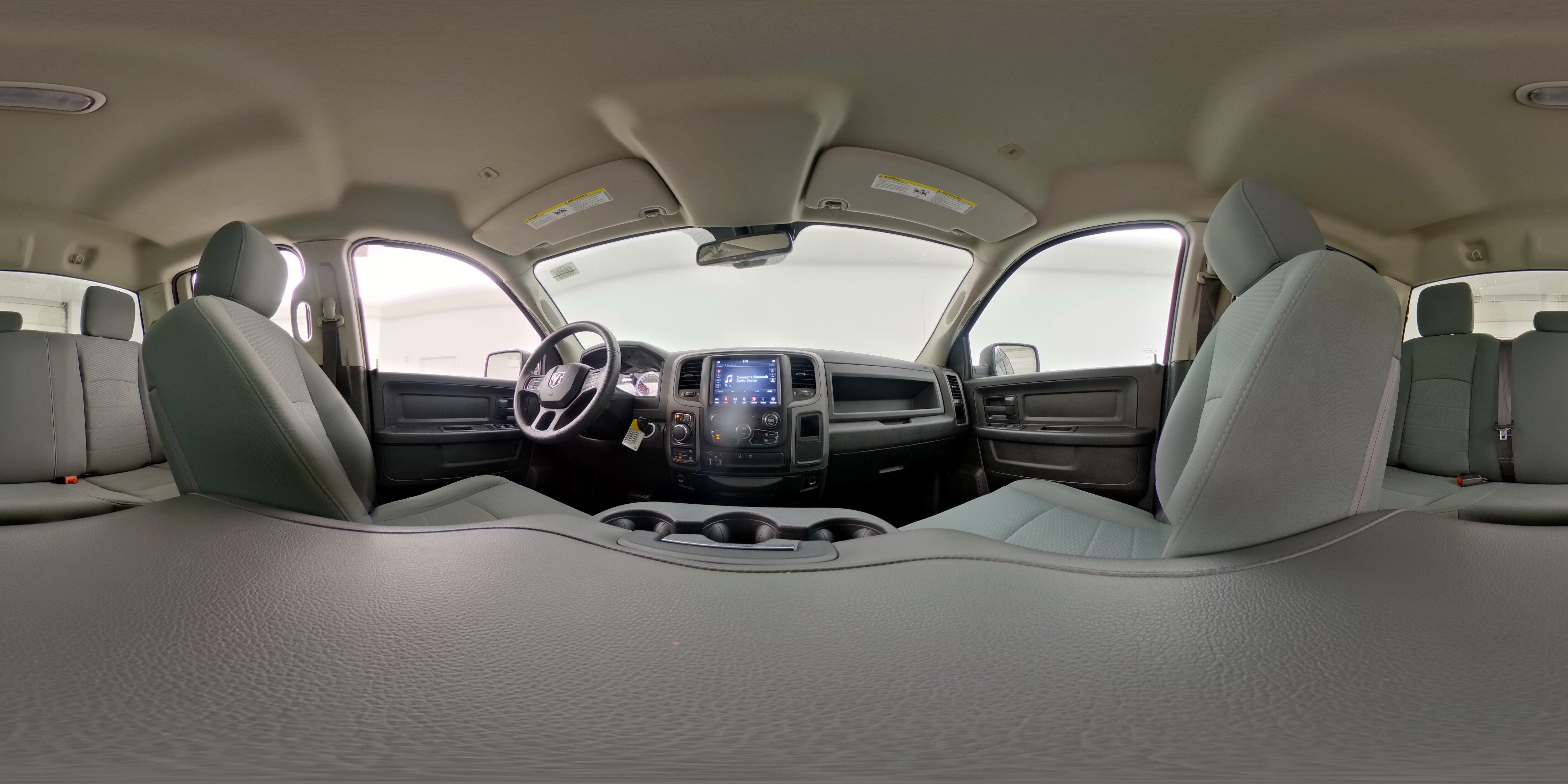 2019 RAM Ram 1500 Classic Express - Photo 24