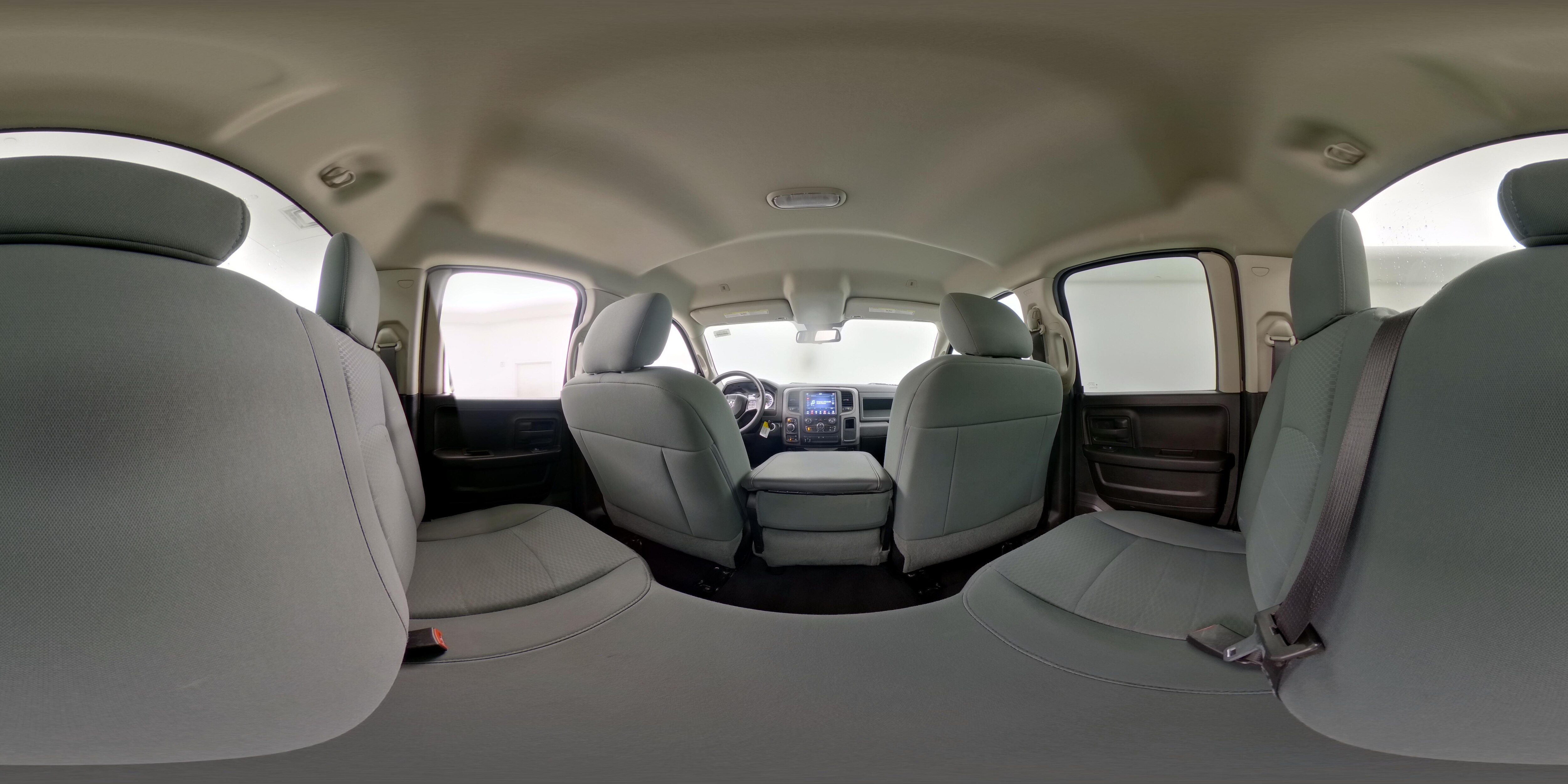 2019 RAM Ram 1500 Classic Express - Photo 25