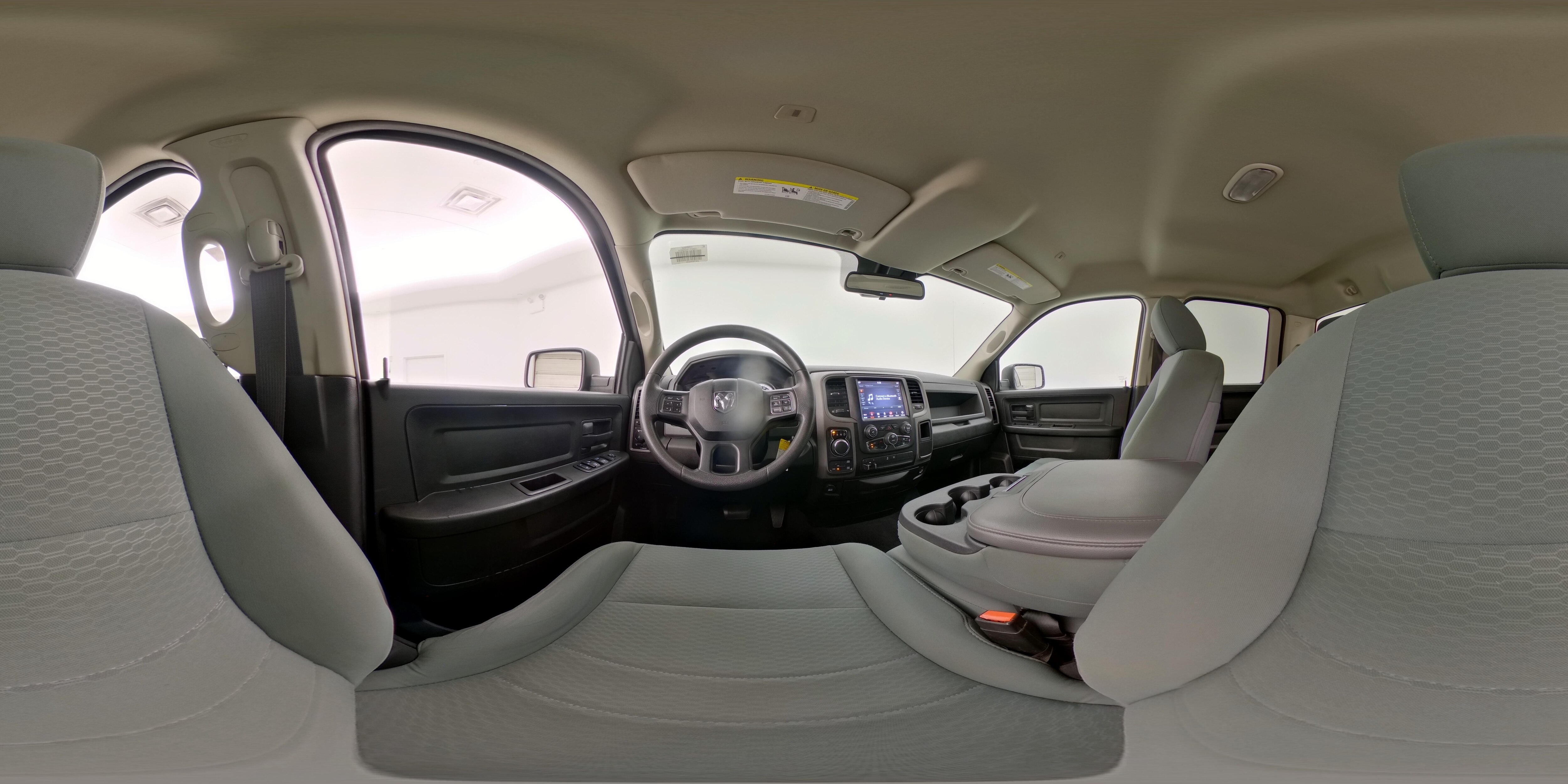 2019 RAM Ram 1500 Classic Express - Photo 26