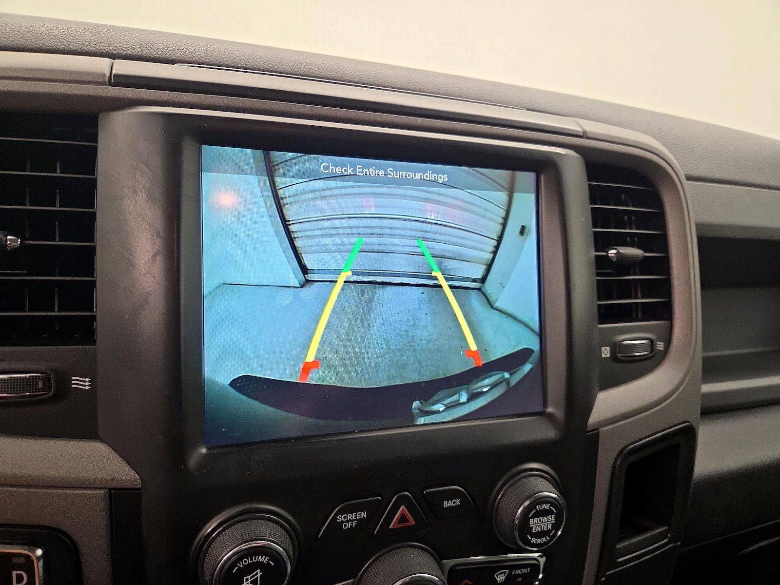 2019 RAM Ram 1500 Classic Express - Photo 15