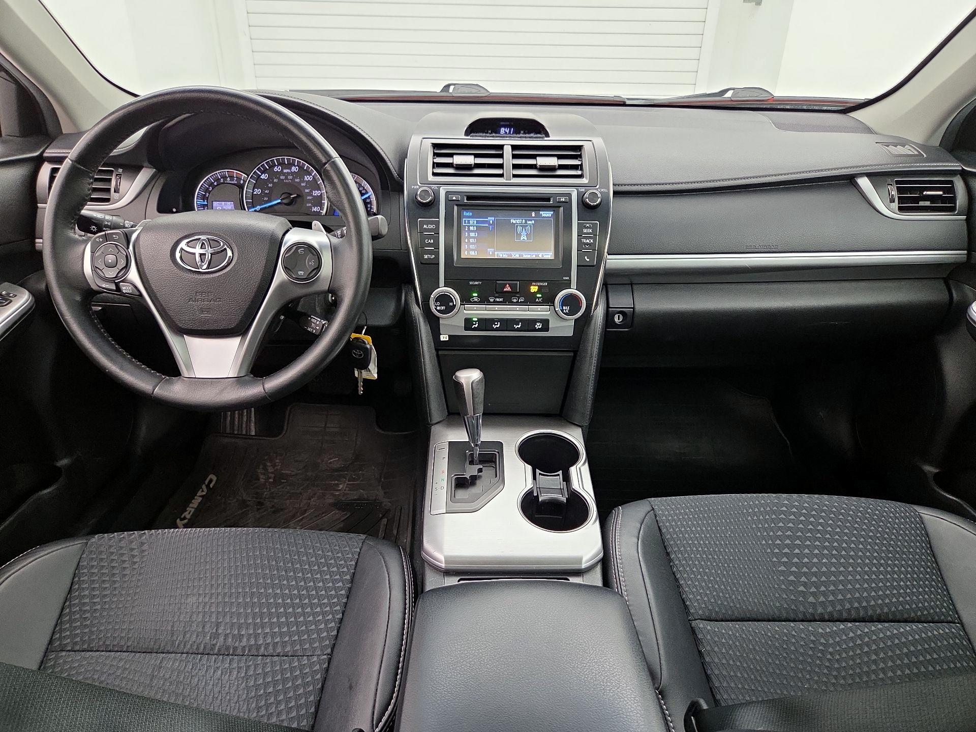 Thumbnail: 2014 Toyota Camry - 9