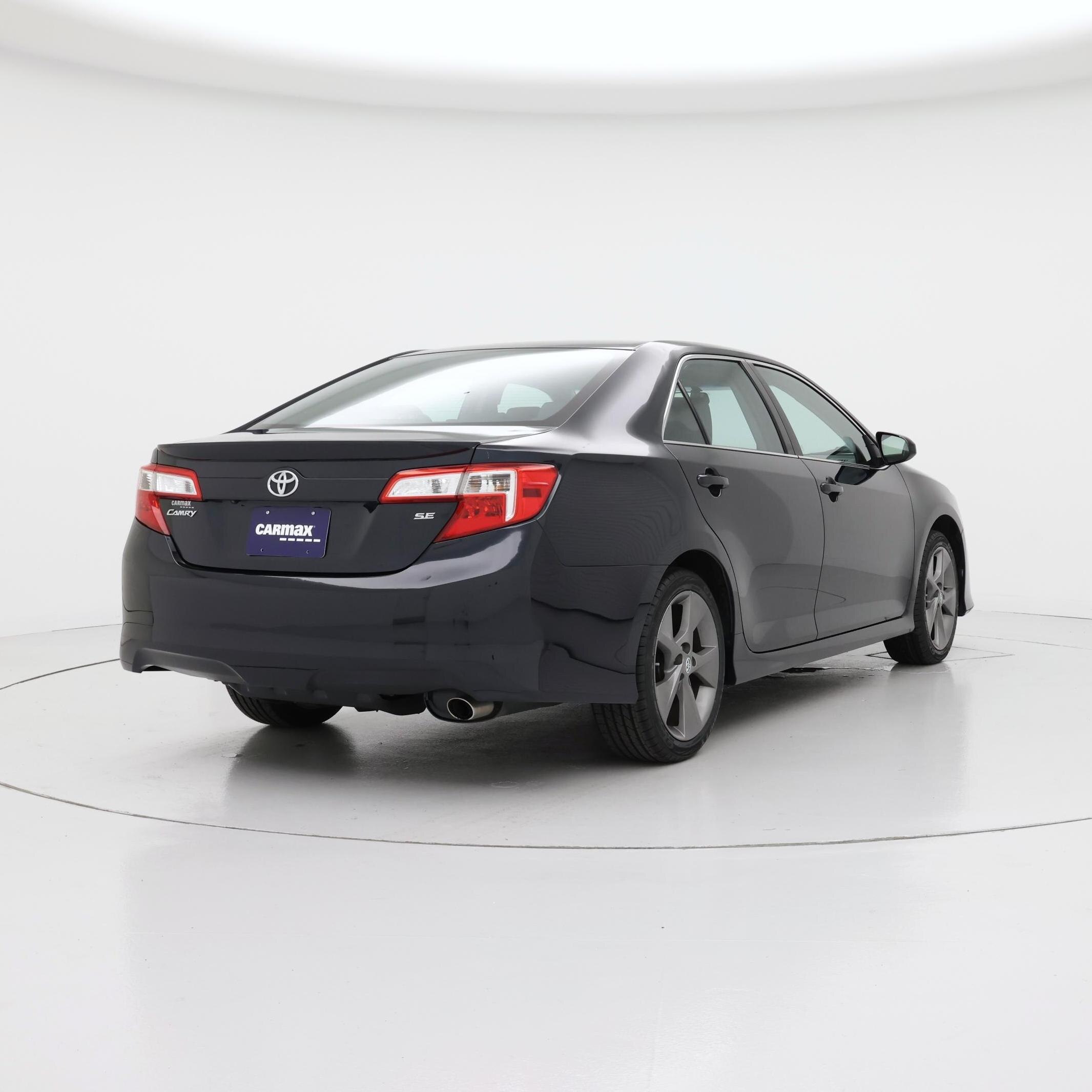 Thumbnail: 2014 Toyota Camry - 8