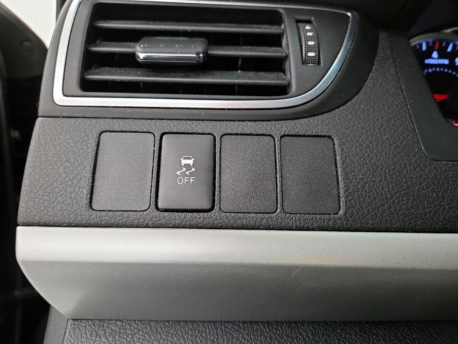 2017 Toyota Camry SE - Photo 14