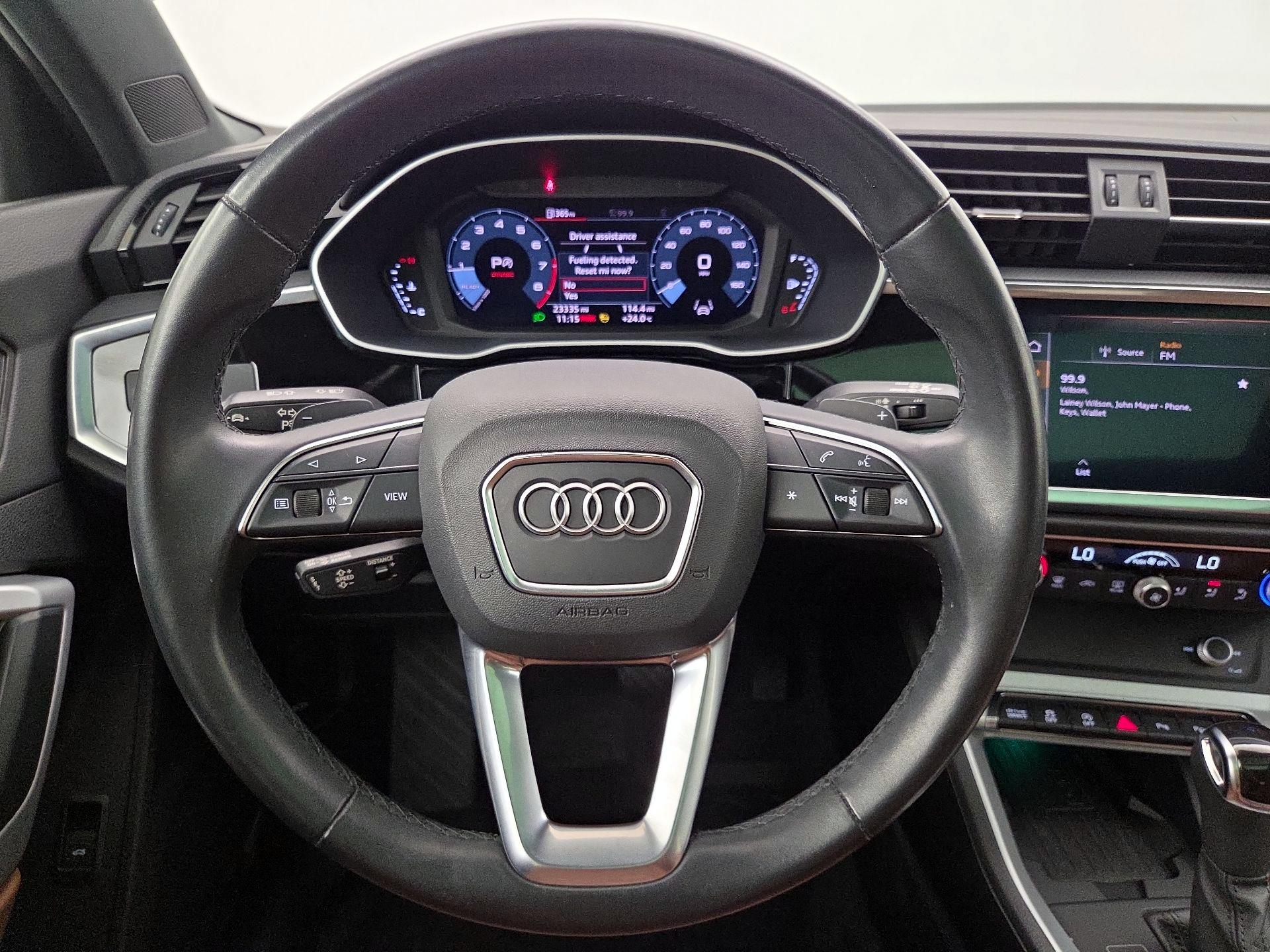 Thumbnail: 2021 Audi Q3 - 10