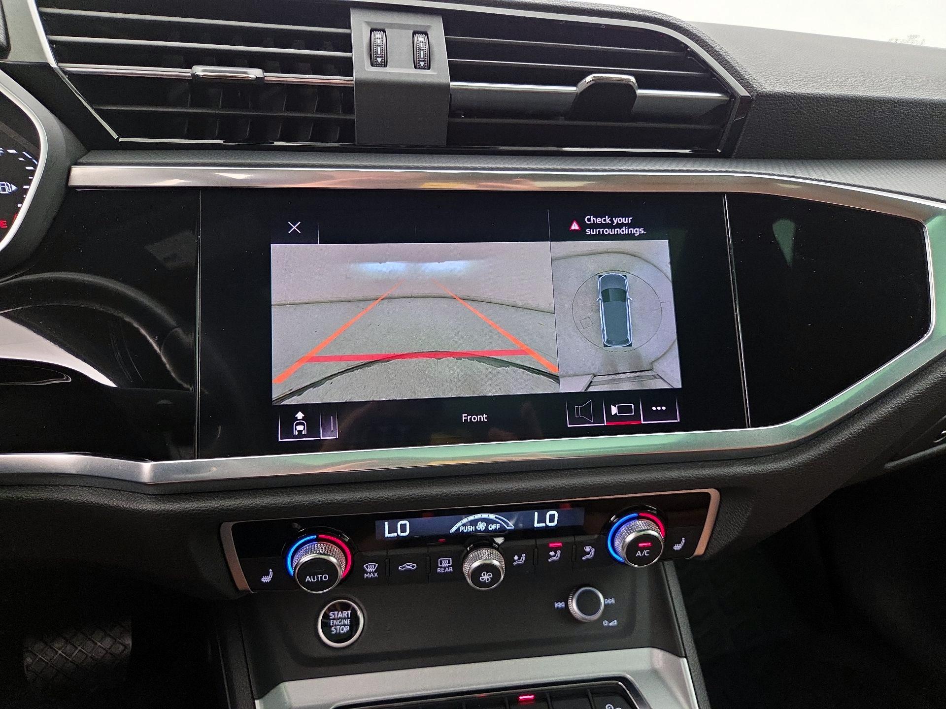 Thumbnail: 2021 Audi Q3 - 14