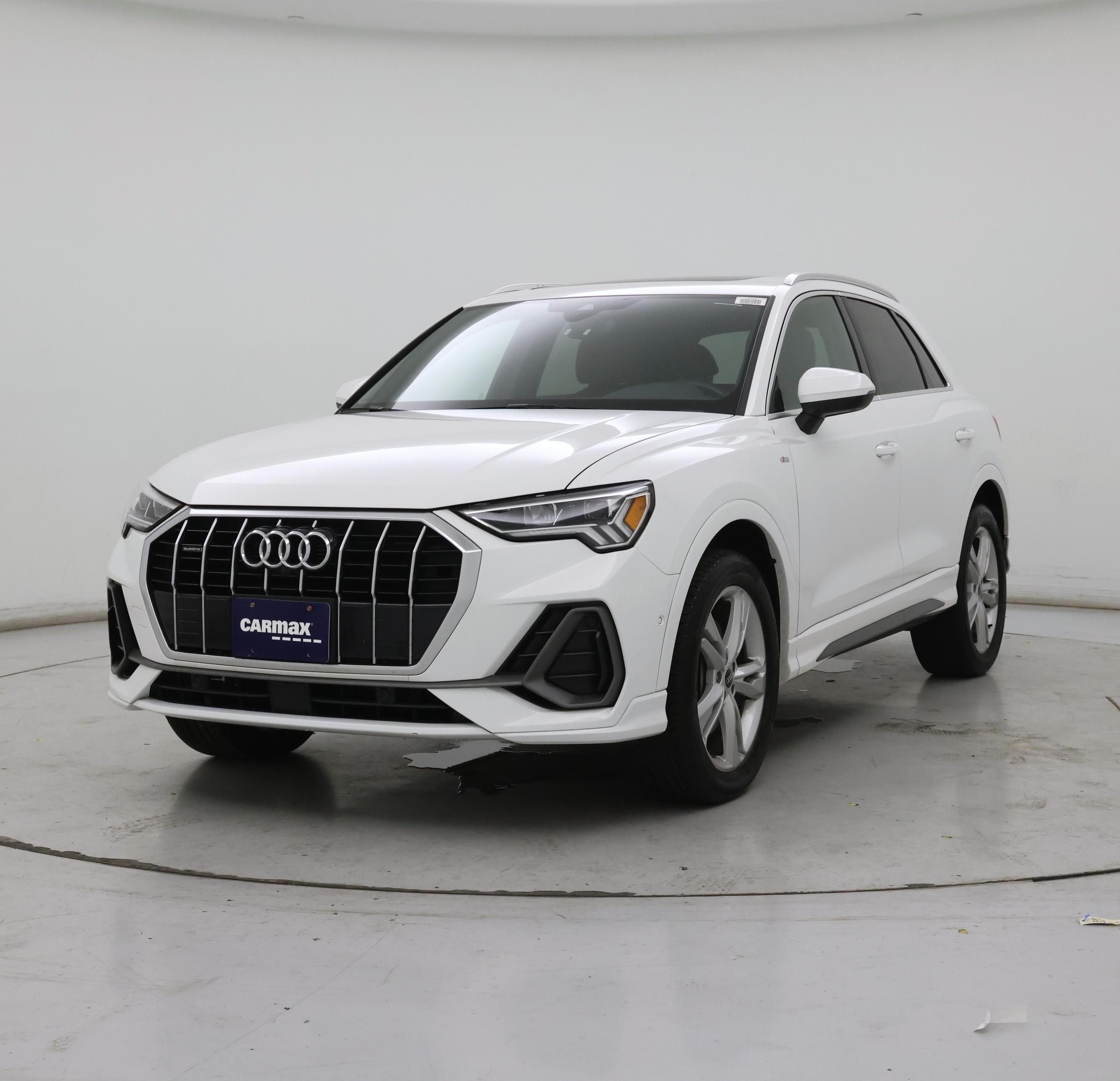 Thumbnail: 2021 Audi Q3 - 4