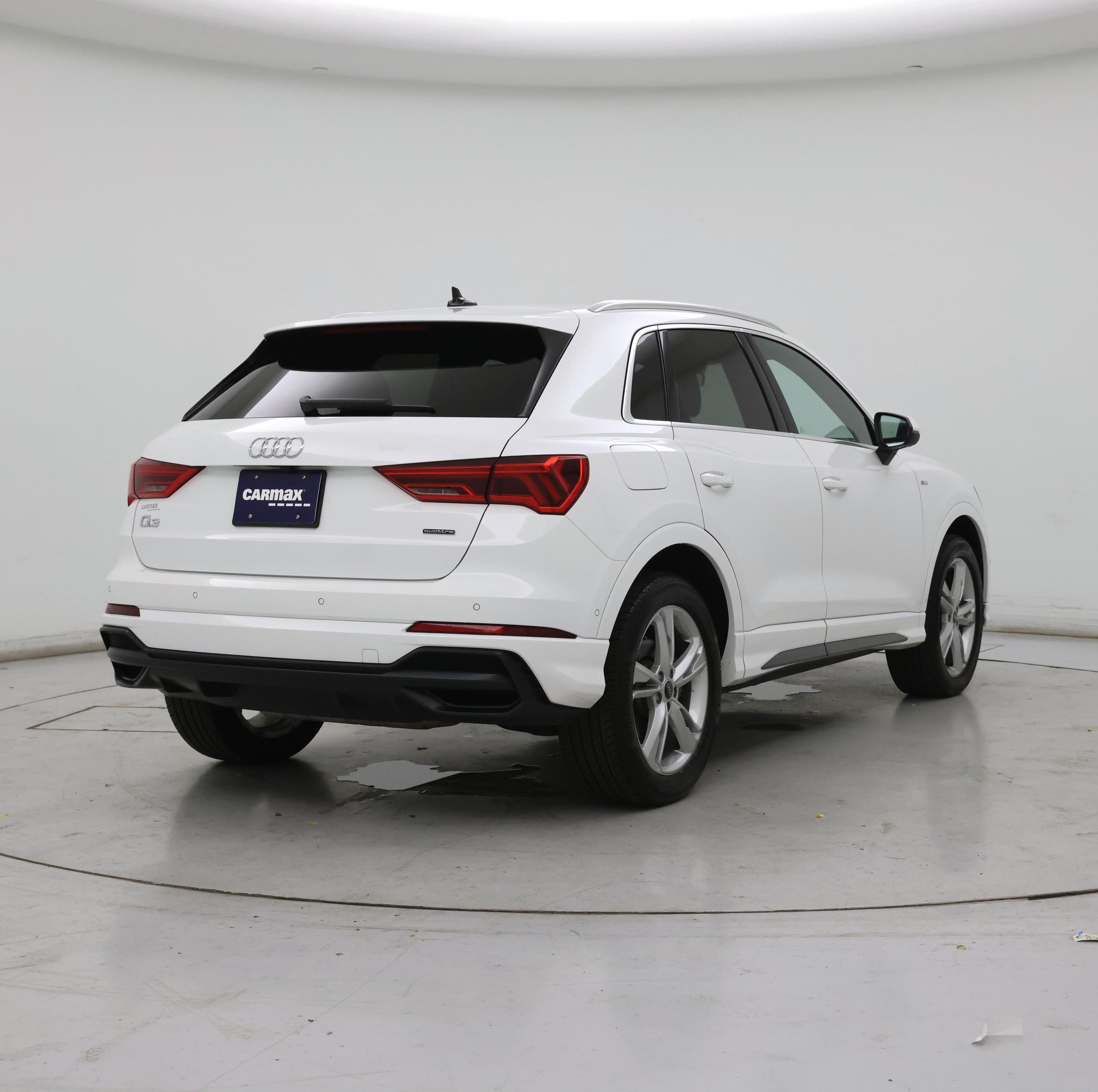 Thumbnail: 2021 Audi Q3 - 8