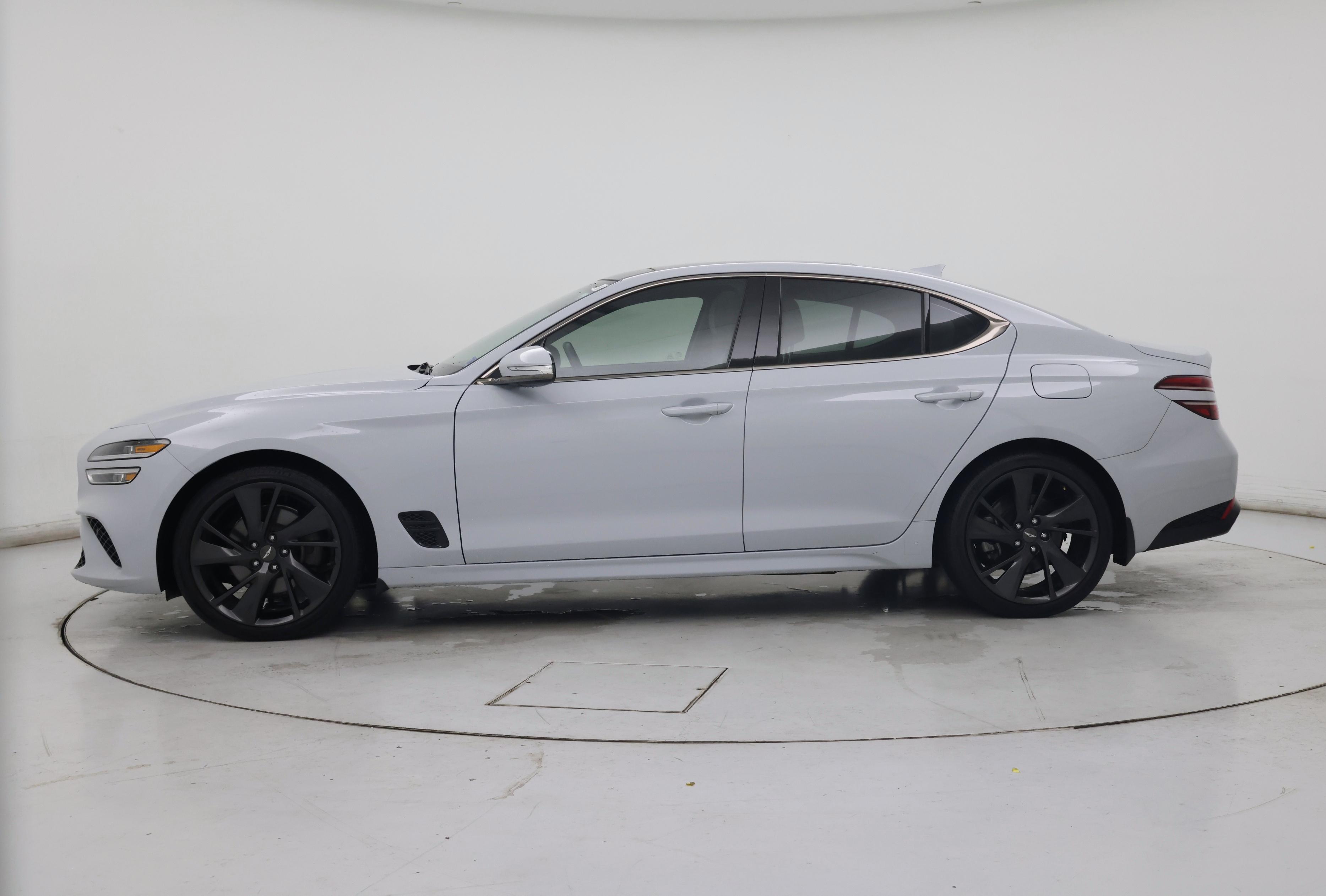 Thumbnail: 2023 Genesis G70 - 3
