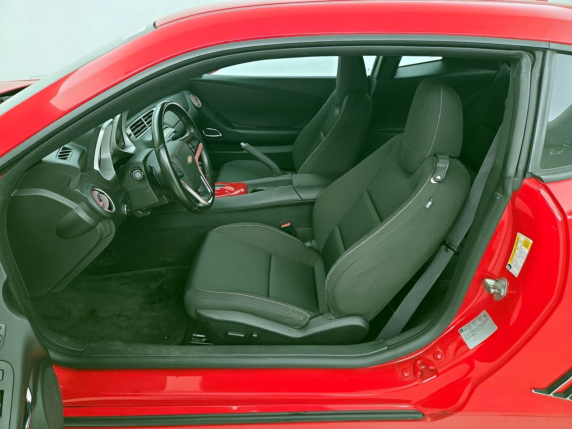 Thumbnail: 2015 Chevrolet Camaro - 11