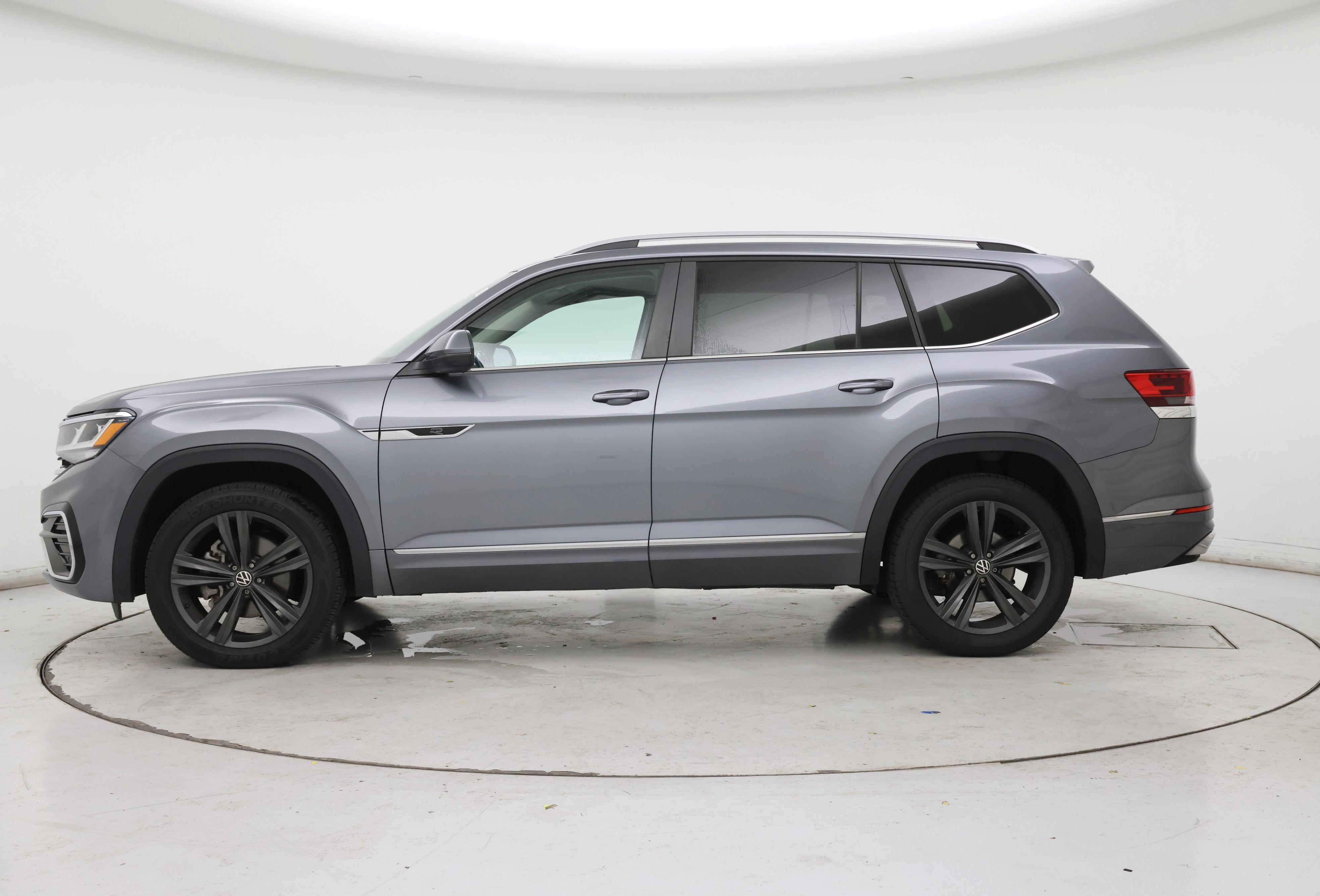 Thumbnail: 2022 Volkswagen Atlas - 3