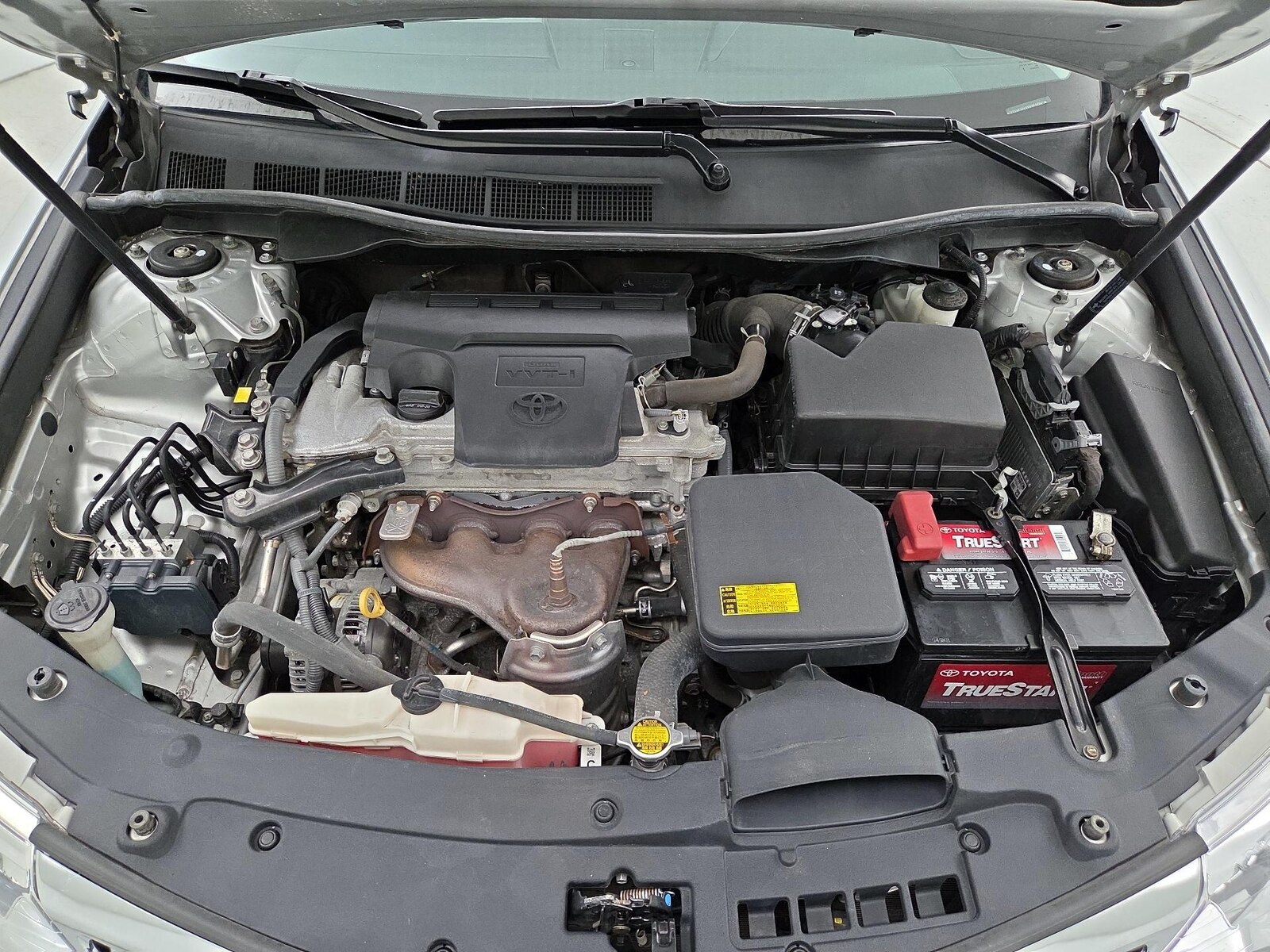 2014 Toyota Camry XLE - Photo 23