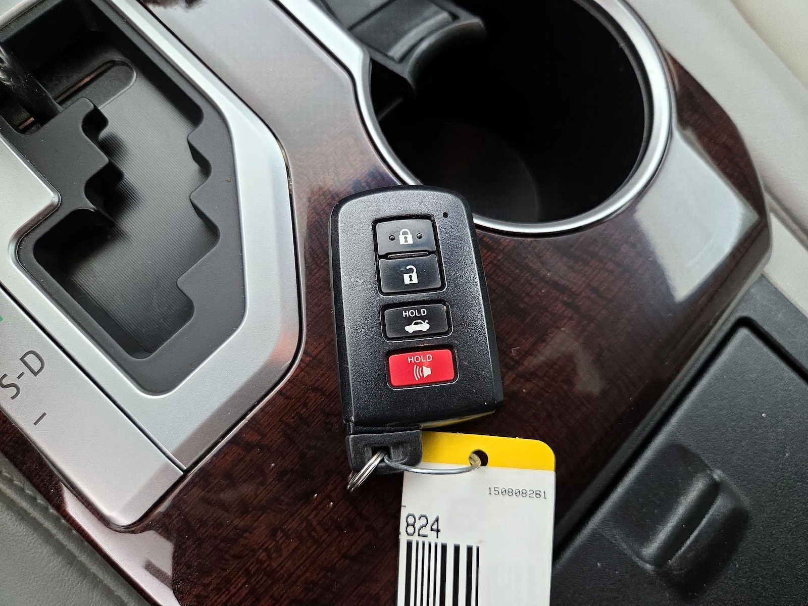 2014 Toyota Camry XLE - Photo 24