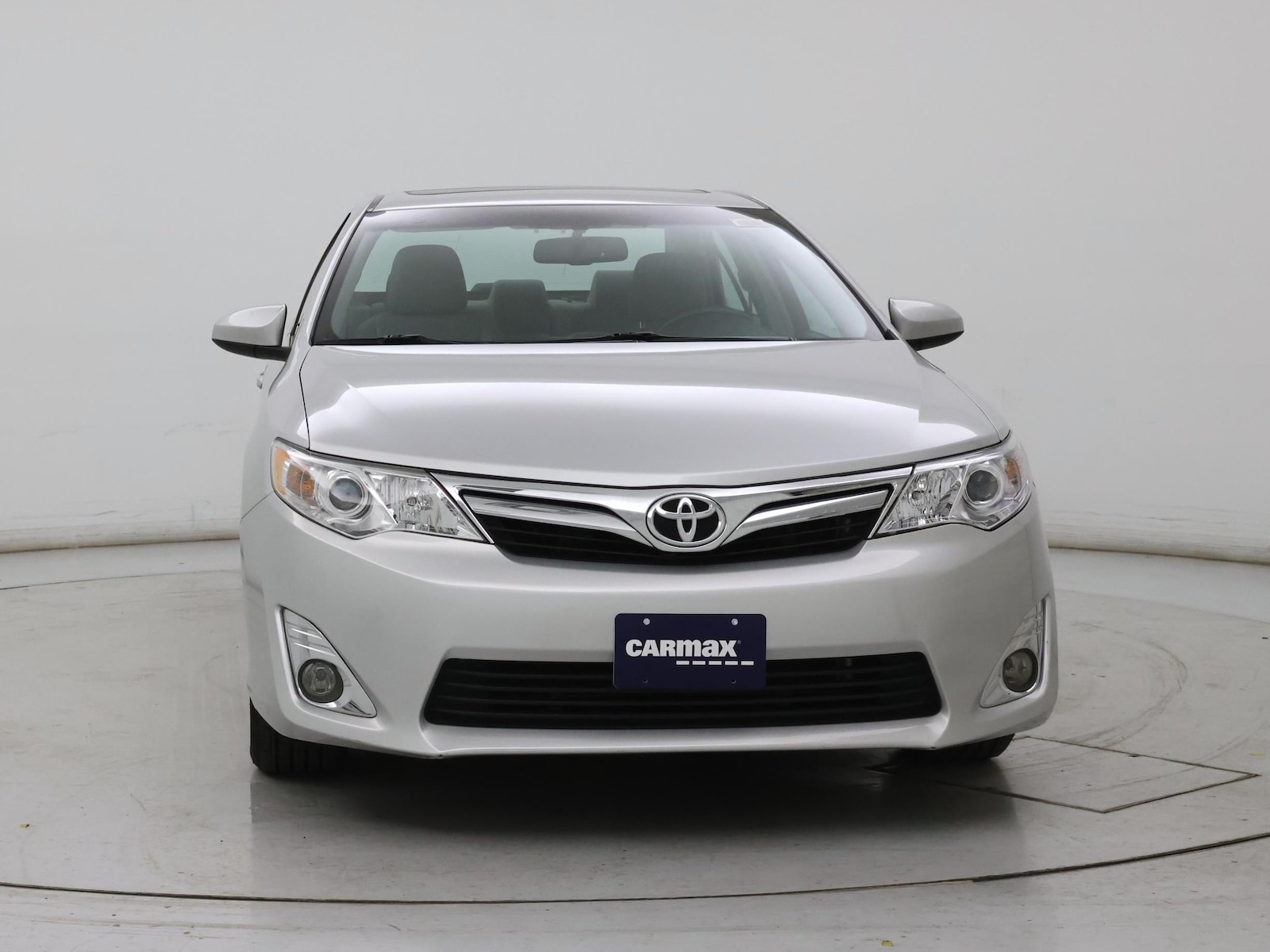 2014 Toyota Camry XLE - Photo 6