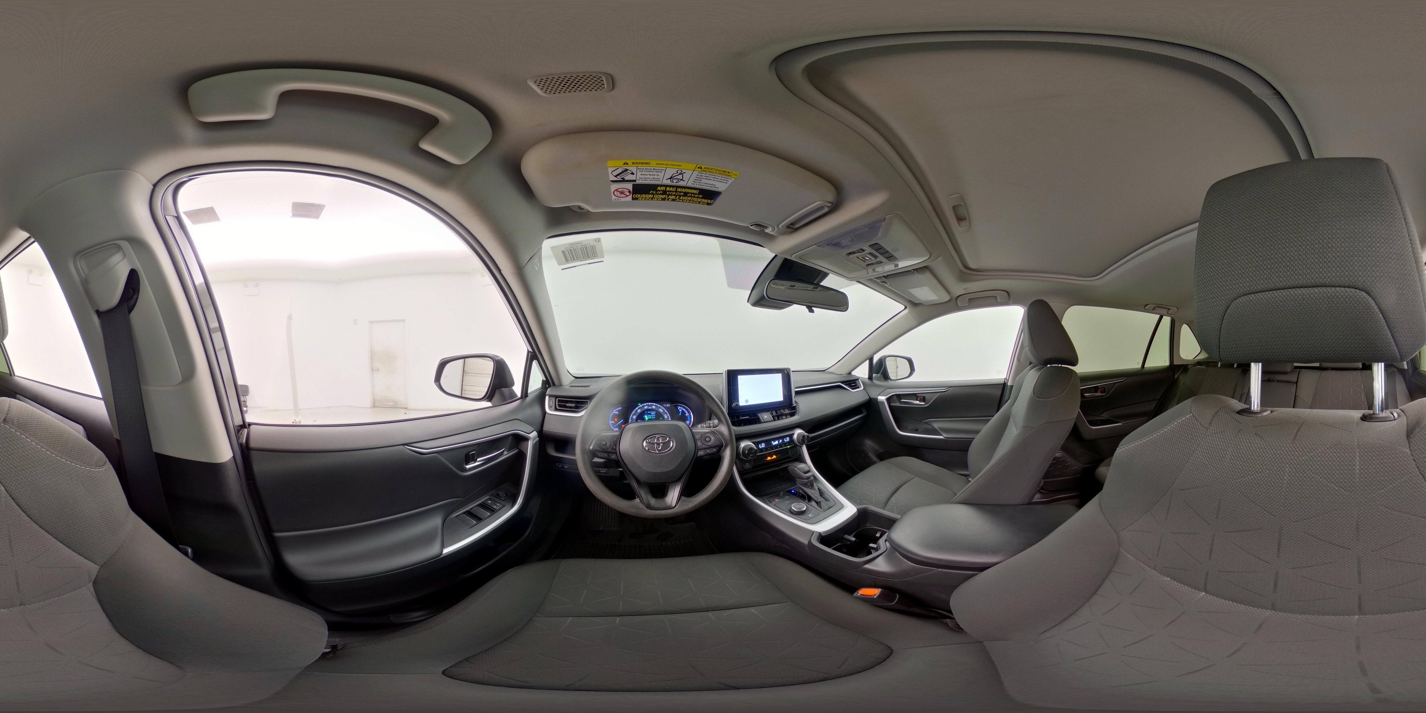 2023 Toyota RAV4 XLE - Photo 27