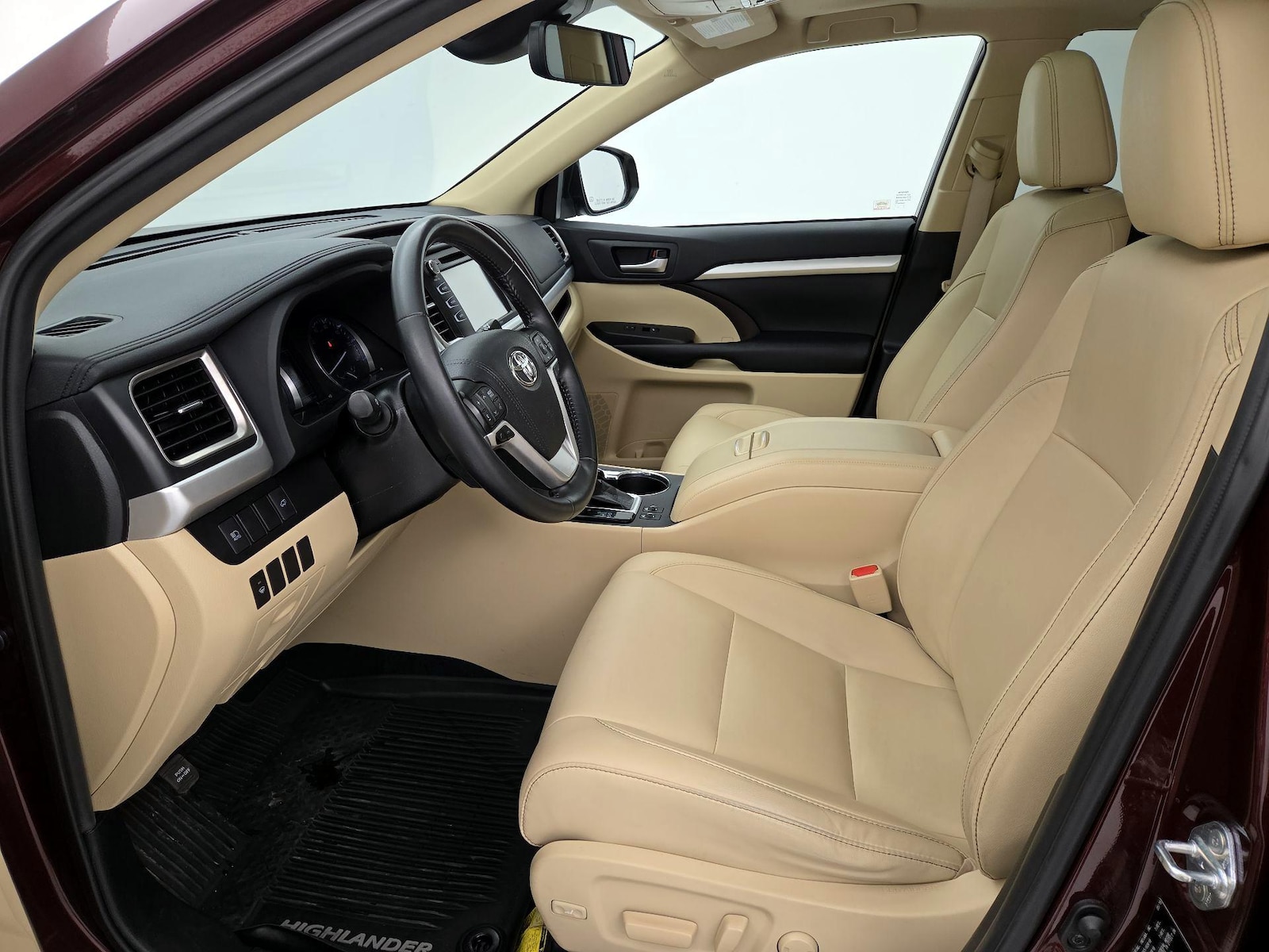 2019 Toyota Highlander XLE - Photo 12