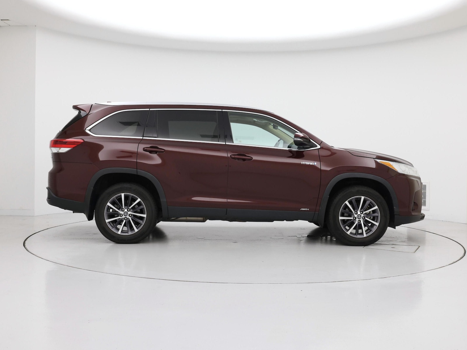 2019 Toyota Highlander XLE - Photo 8