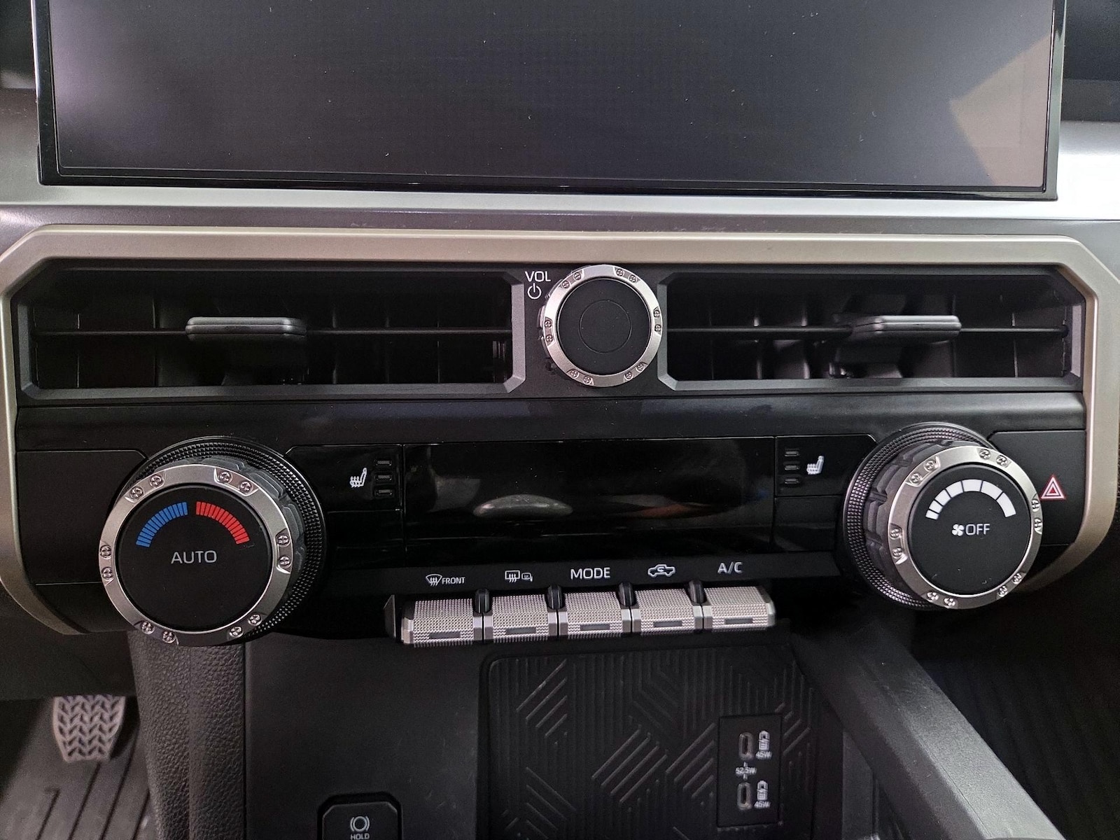 2024 Toyota Tacoma TRD Off Road - Photo 17