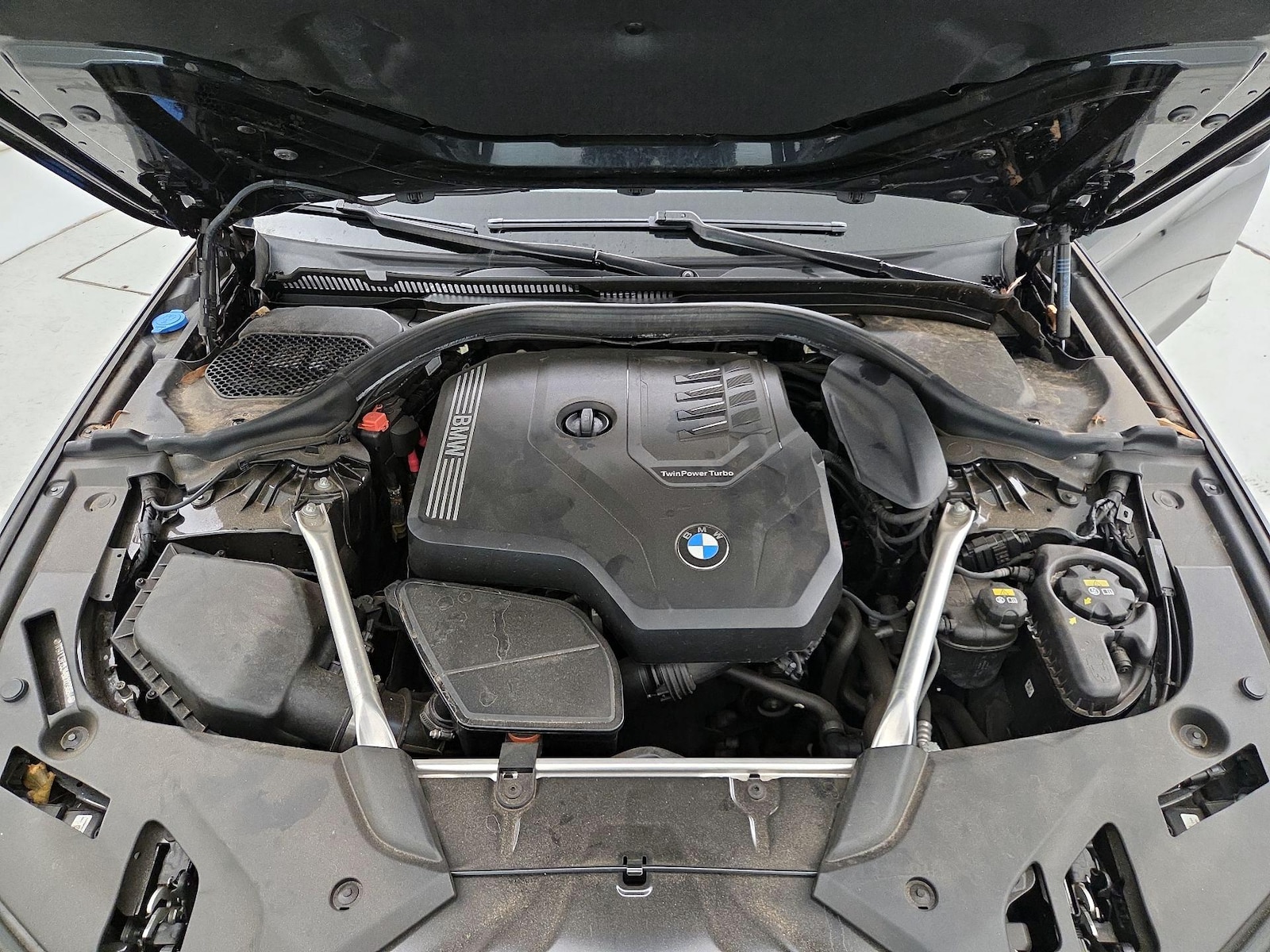 2021 BMW 5 Series 530i - Photo 24