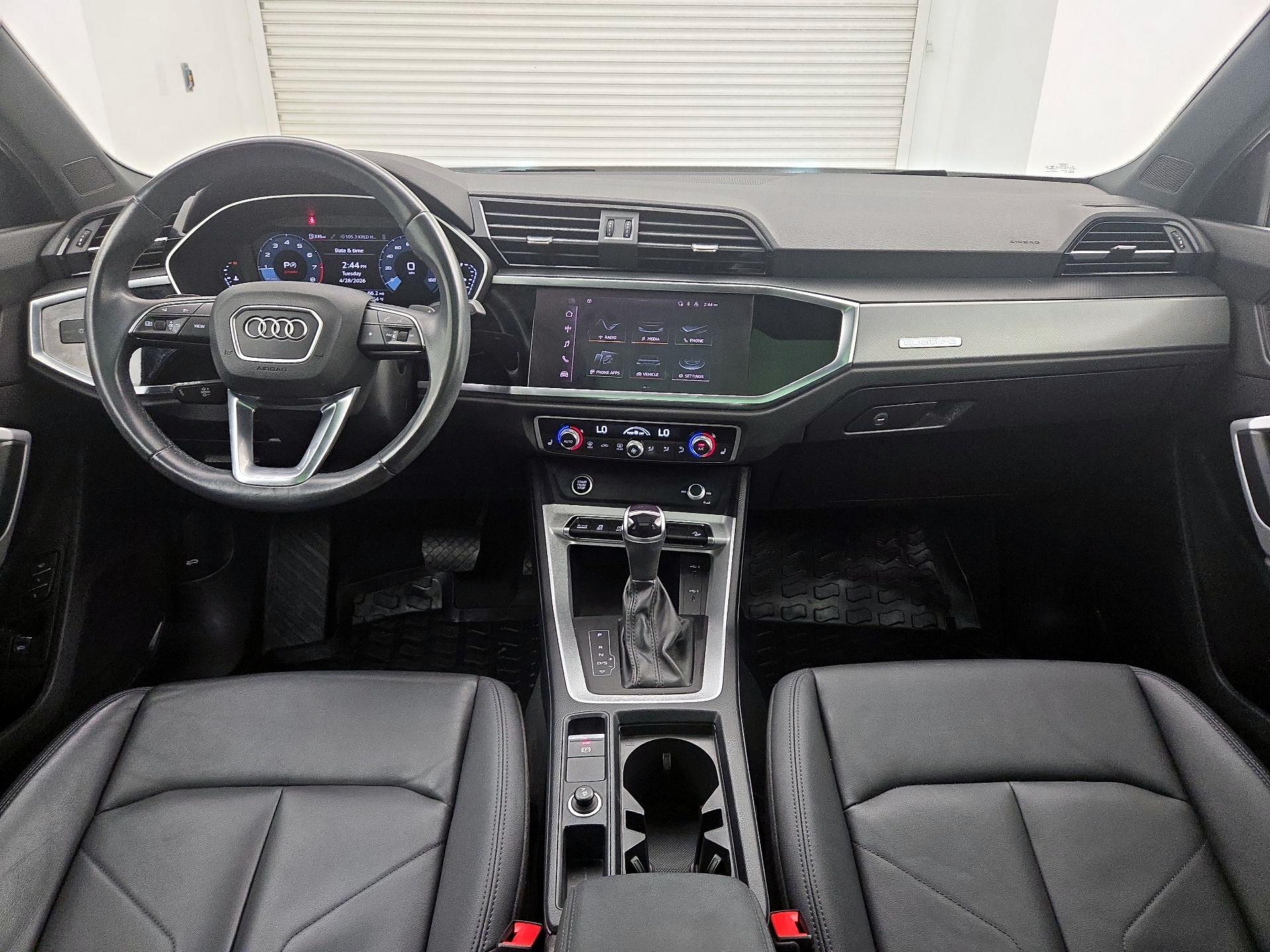 Thumbnail: 2022 Audi Q3 - 9
