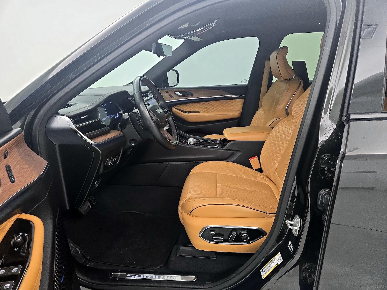 2023 Jeep Grand Cherokee Summit - Photo 12