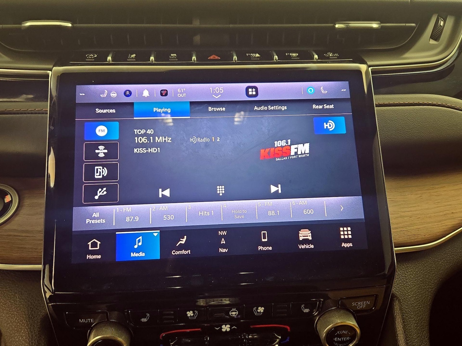 2023 Jeep Grand Cherokee Summit - Photo 17