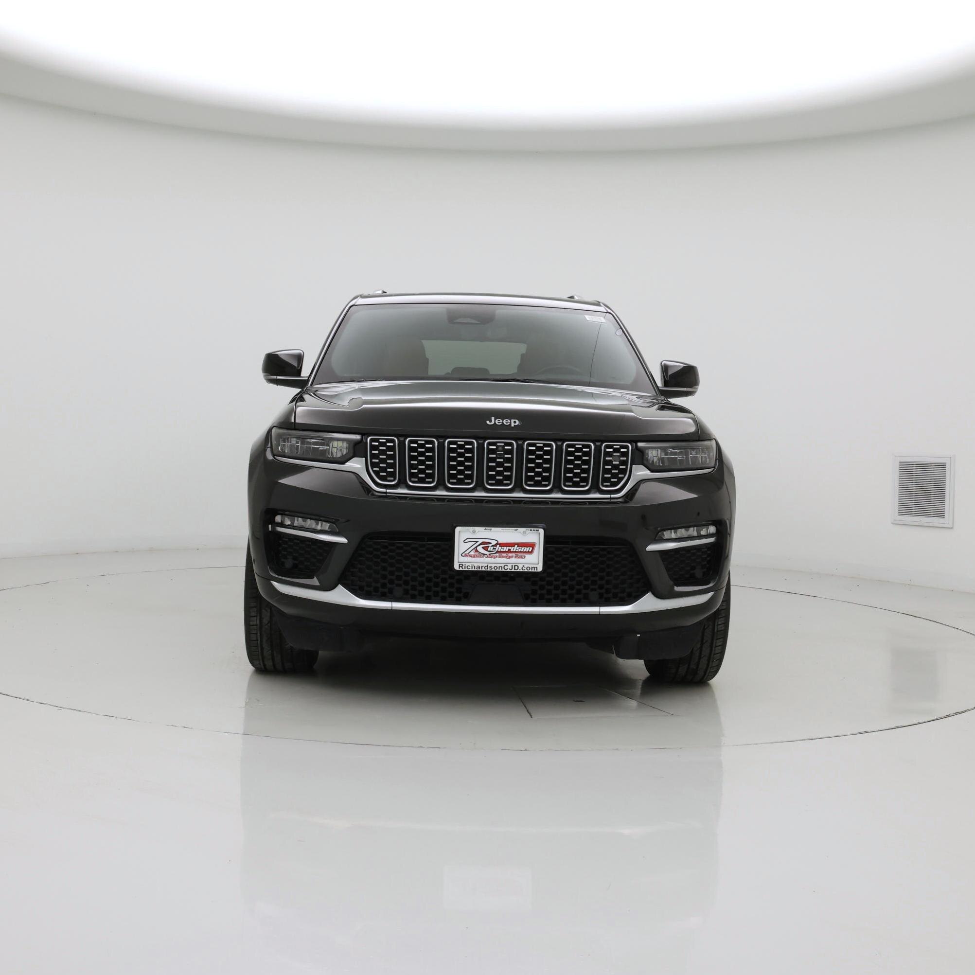 Thumbnail: 2023 Jeep Grand Cherokee - 5