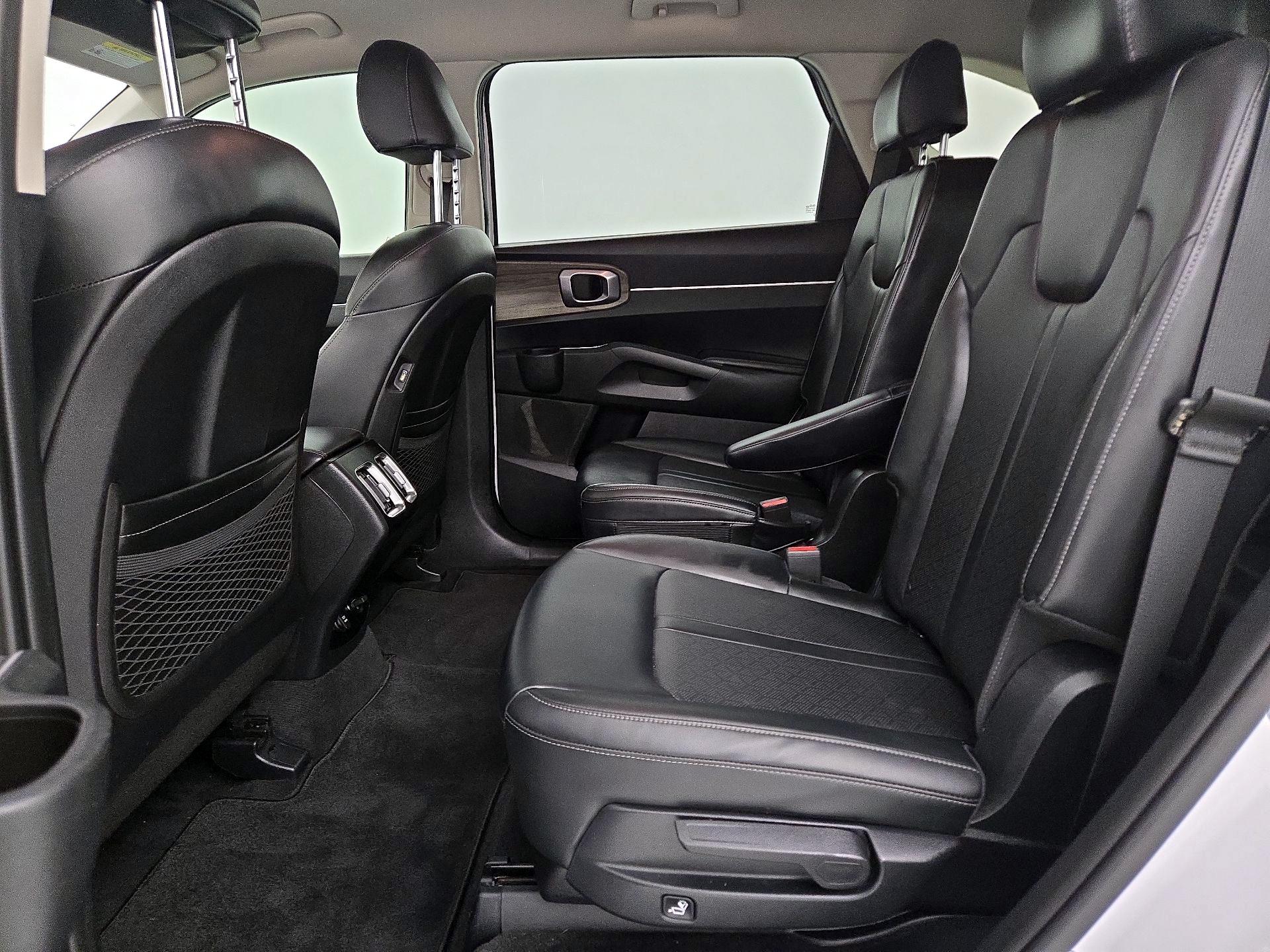 Thumbnail: 2021 Kia Sorento - 19