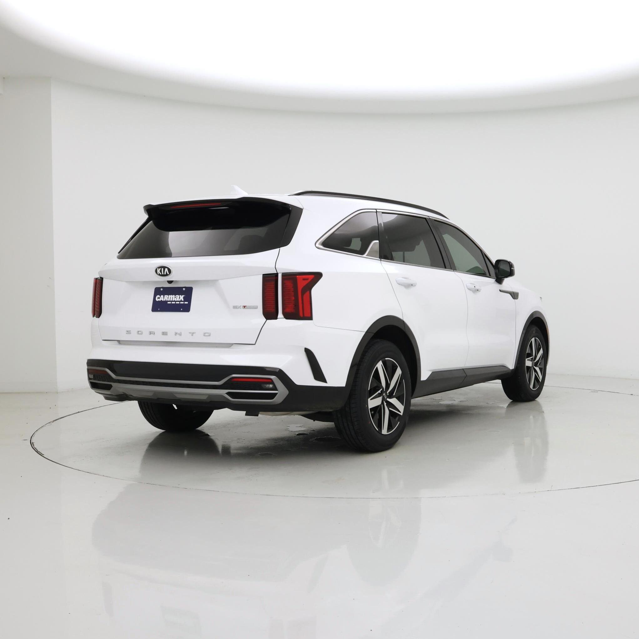 Thumbnail: 2021 Kia Sorento - 8