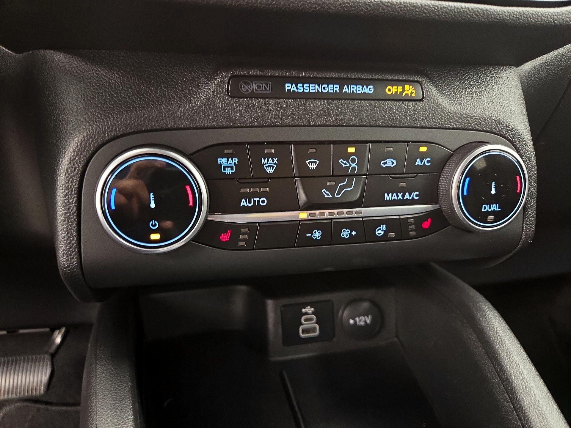 Thumbnail: 2024 Ford Escape - 16