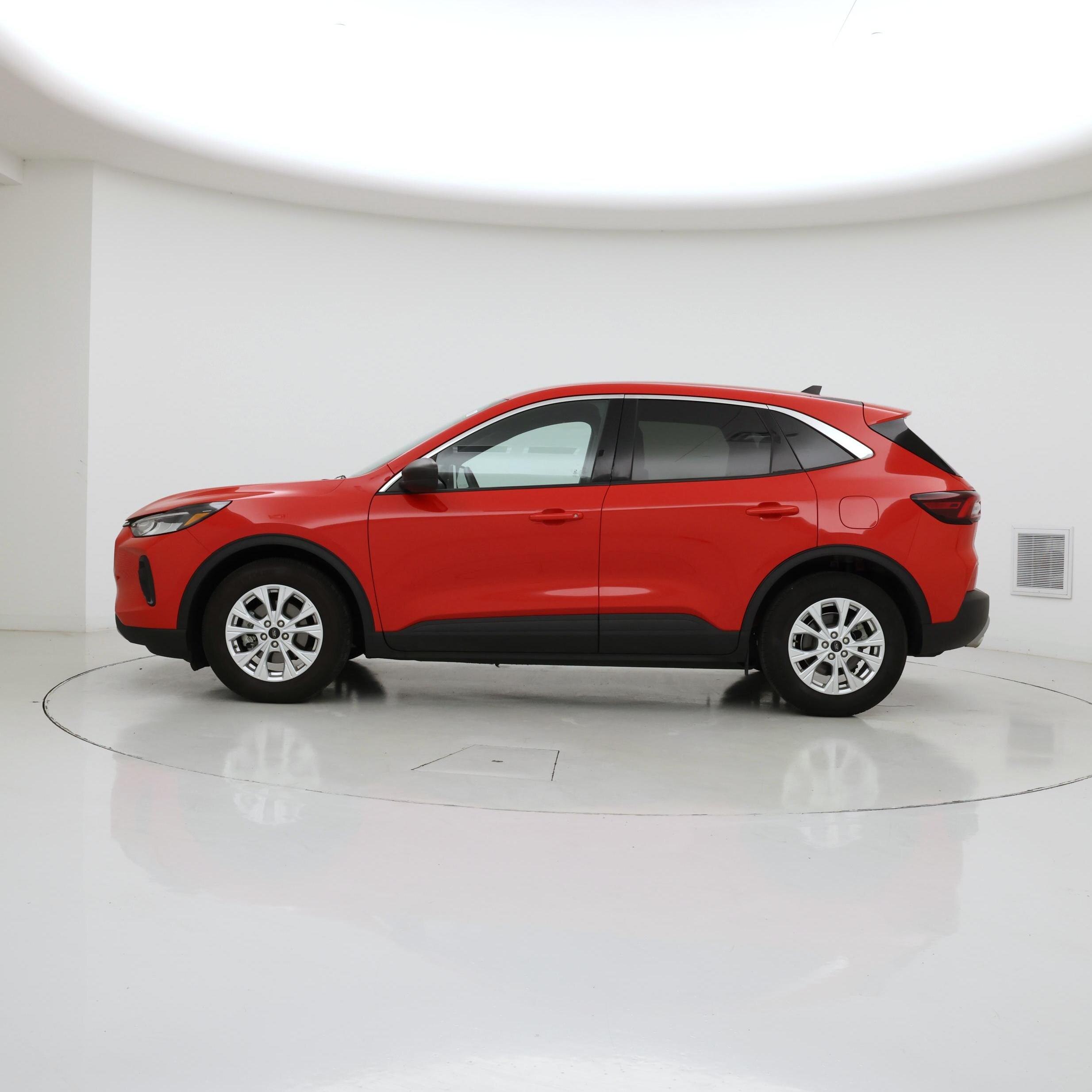 Thumbnail: 2024 Ford Escape - 3