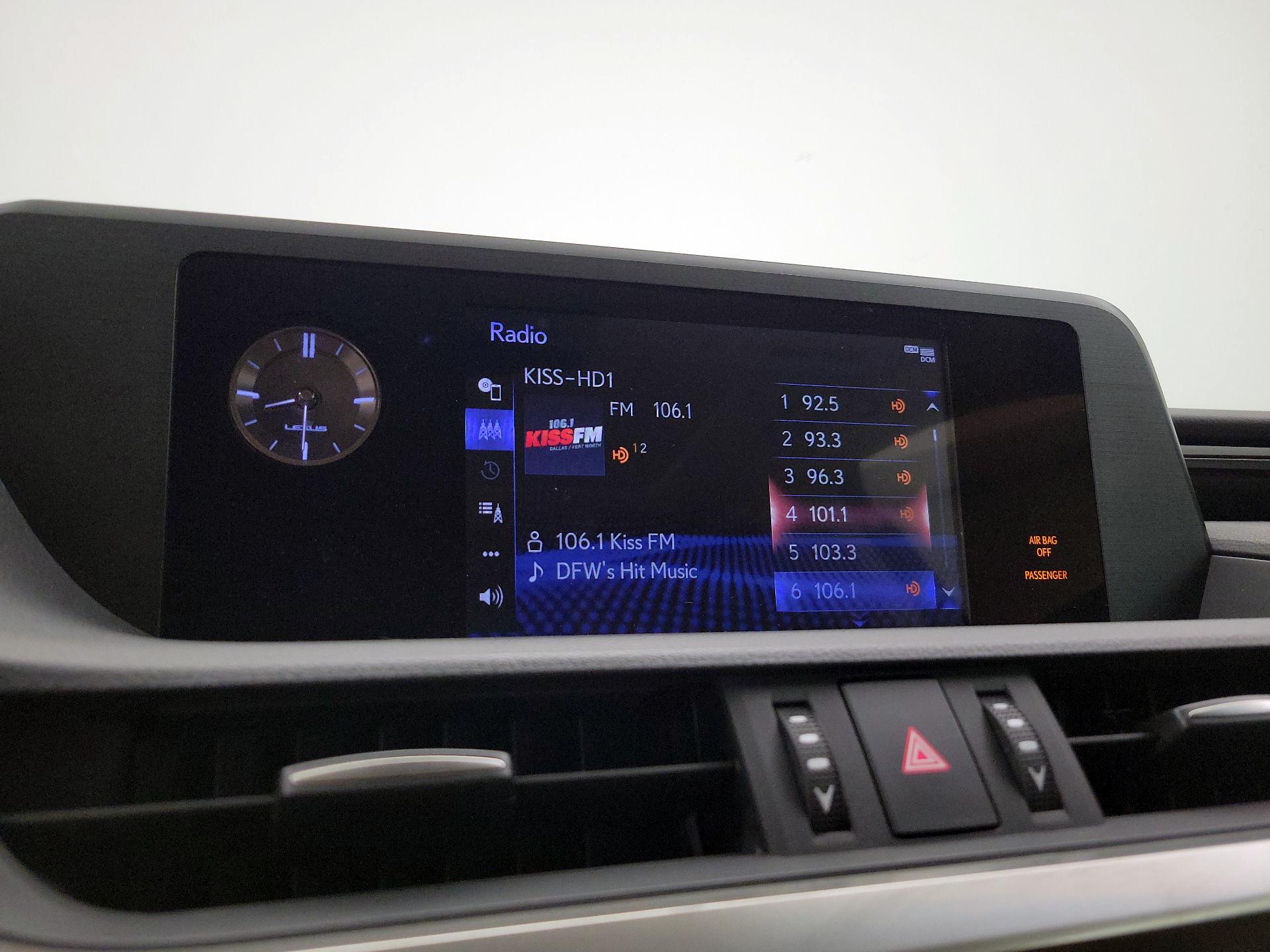 Thumbnail: 2019 Lexus ES - 15