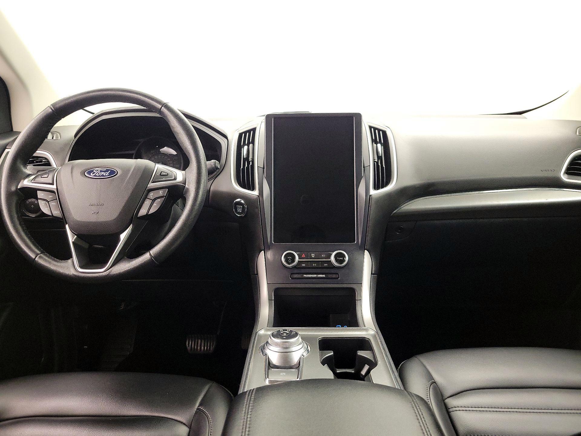 Thumbnail: 2022 Ford Edge - 9